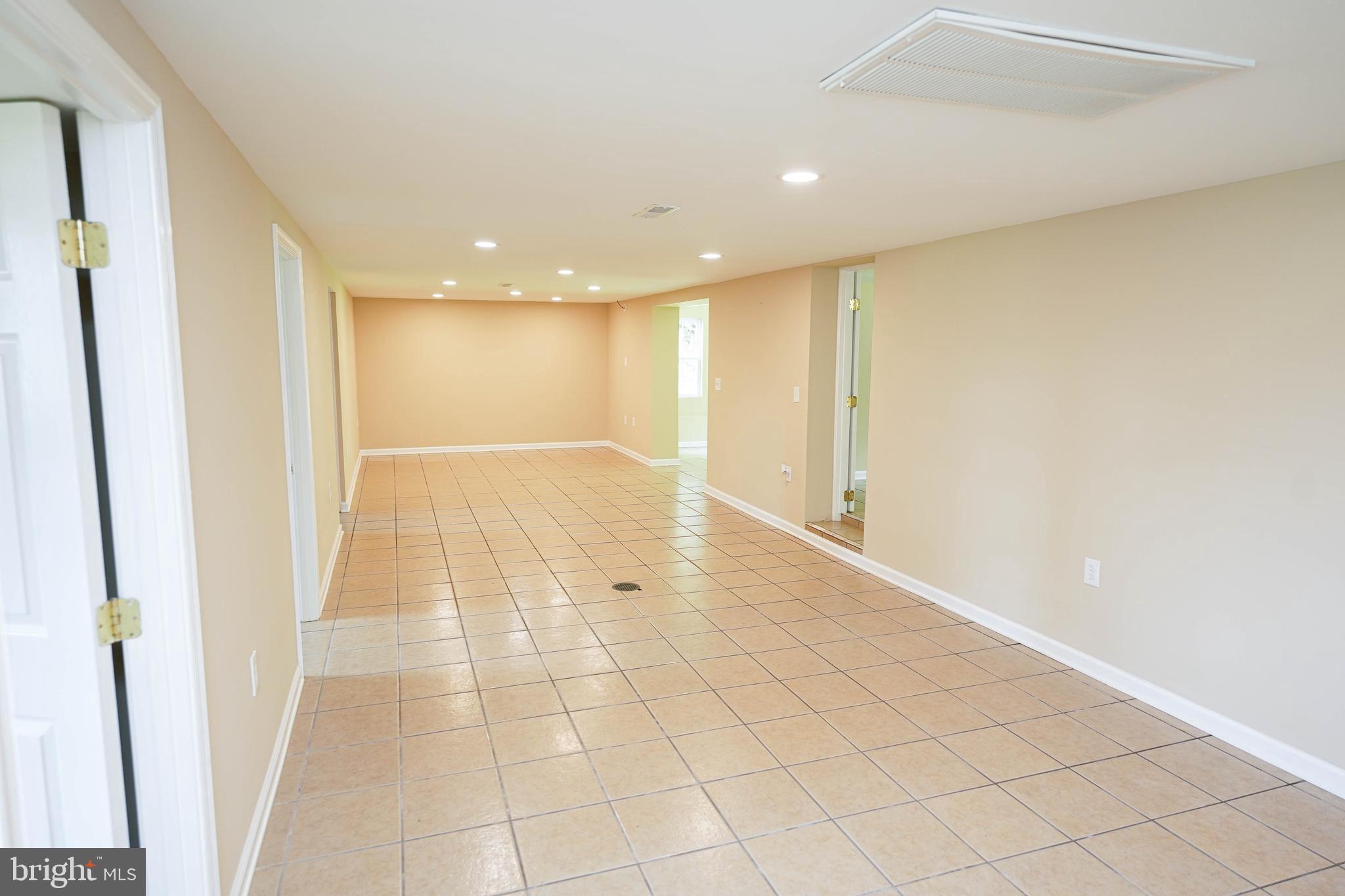 CANNON FARM - Residential Lease