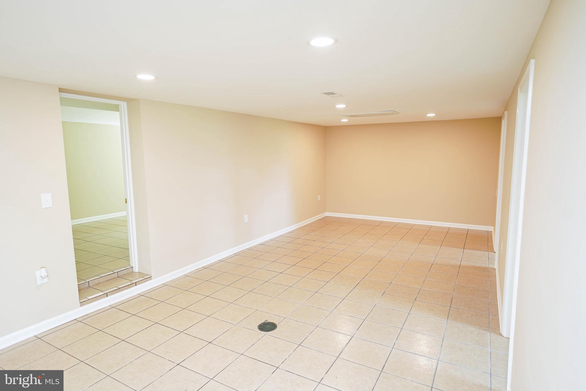 CANNON FARM - Residential Lease