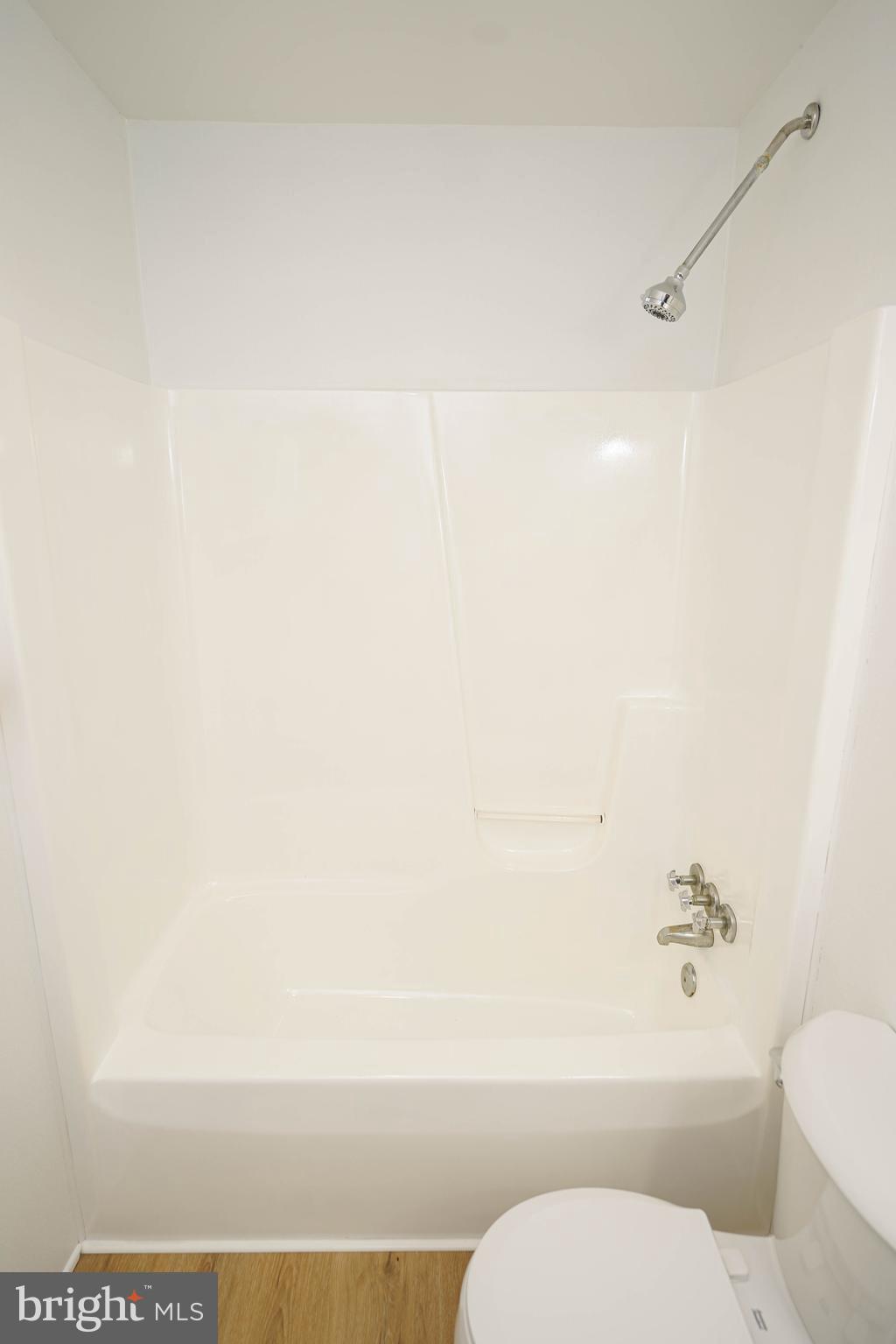 CANNON FARM - Residential Lease