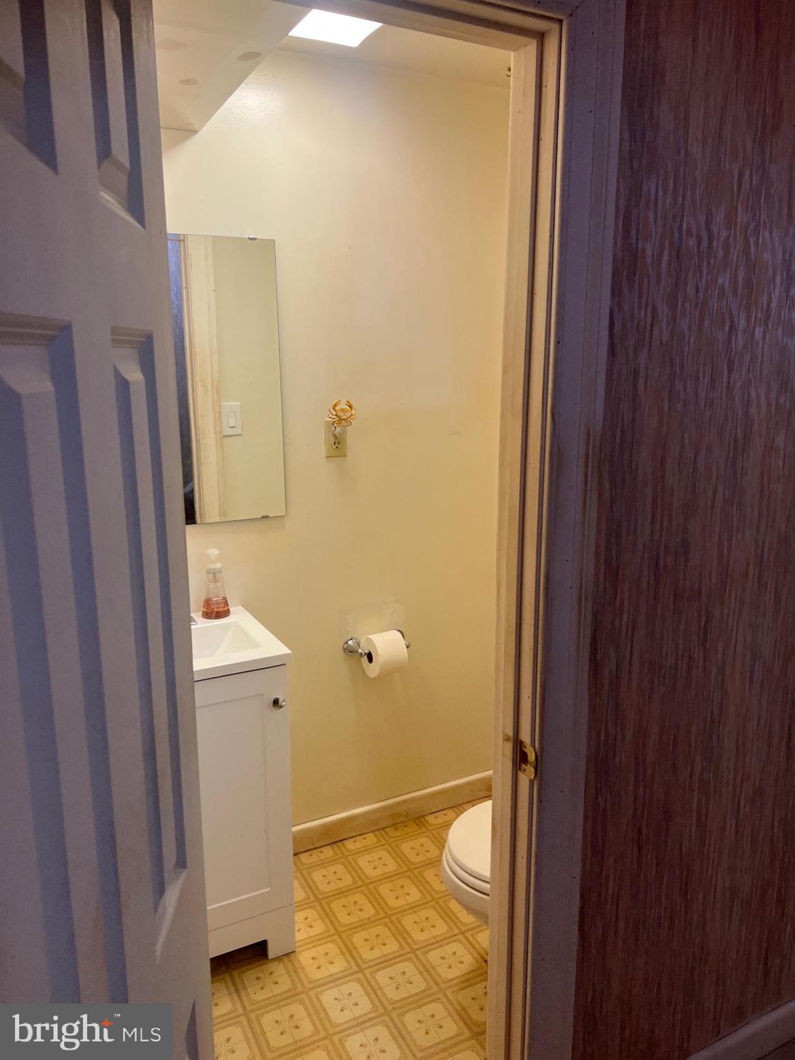 11822 ASHBROOK COURT