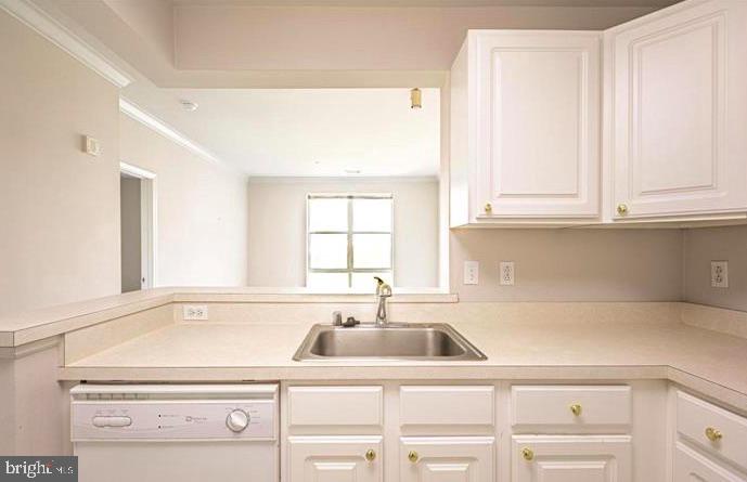 PIERSIDE AT HARBORVIEW - Residential Lease