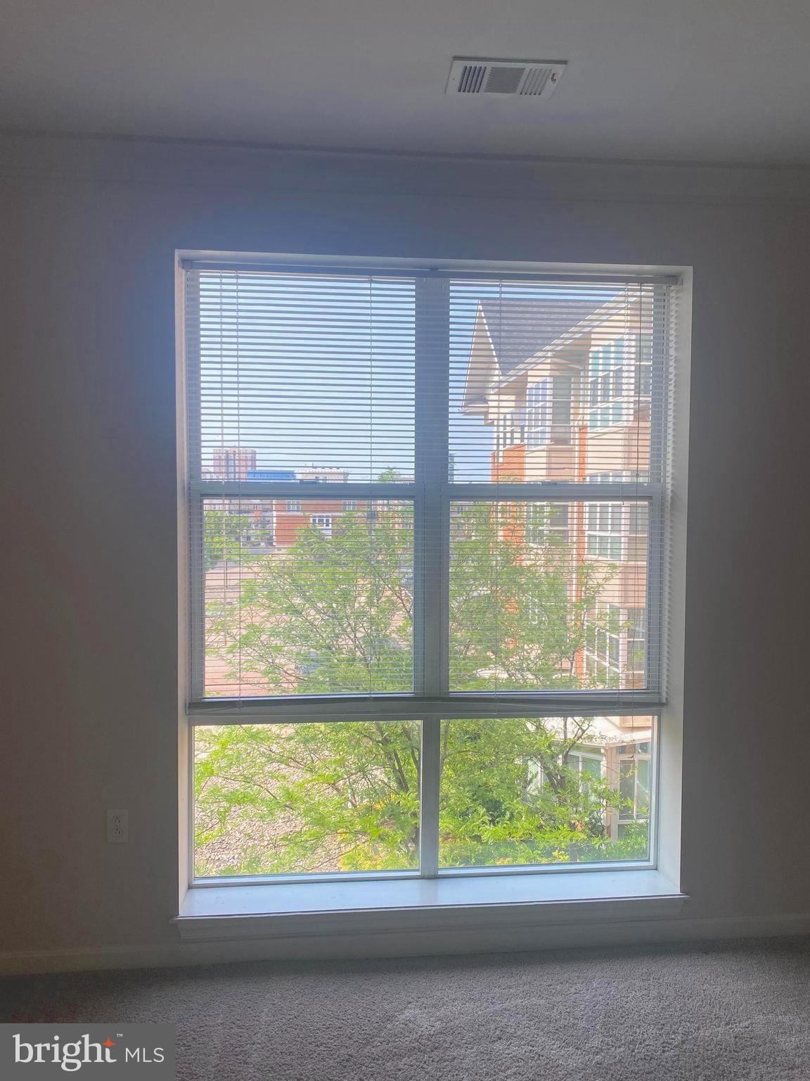PIERSIDE AT HARBORVIEW - Residential Lease