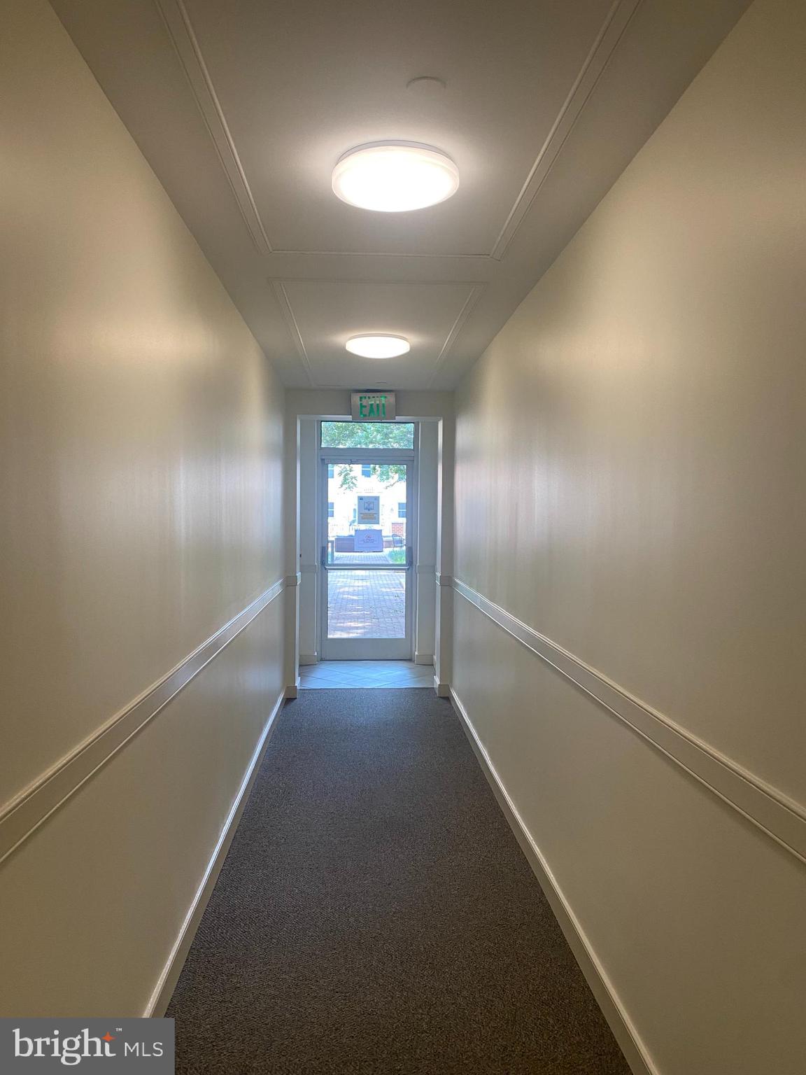 PIERSIDE AT HARBORVIEW - Residential Lease