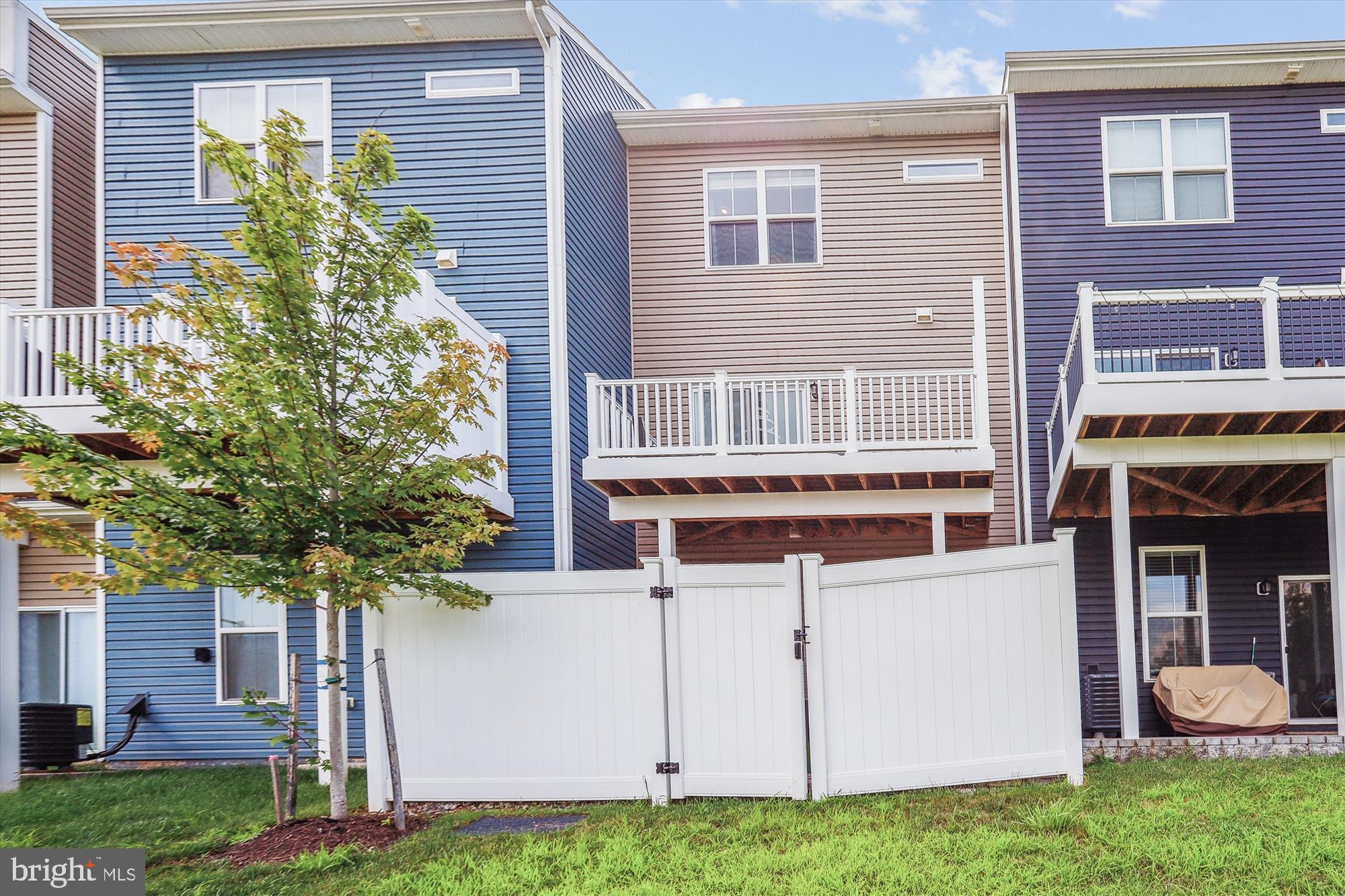 THE RIDGES - Residential