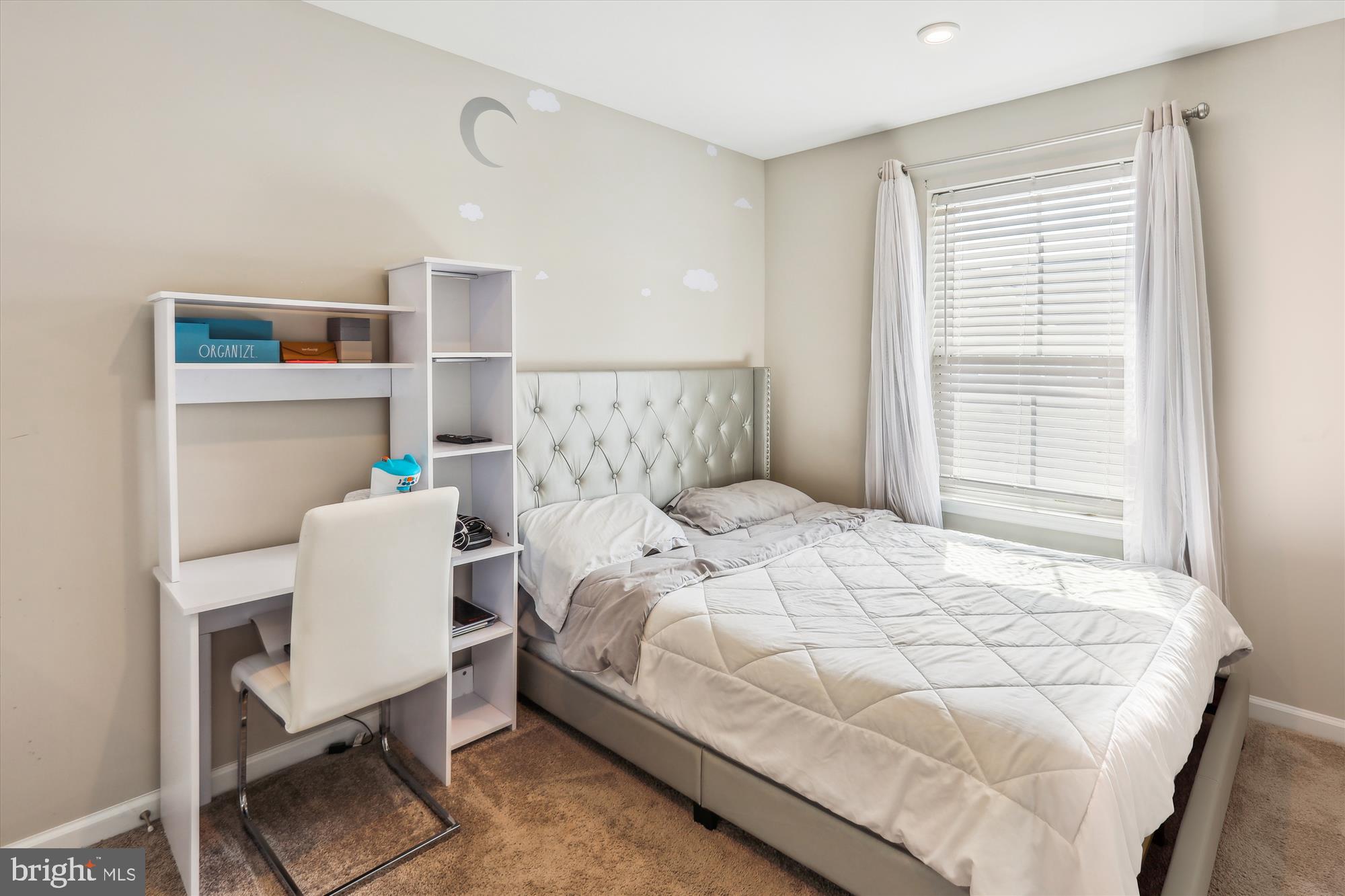 THE RIDGES - Residential