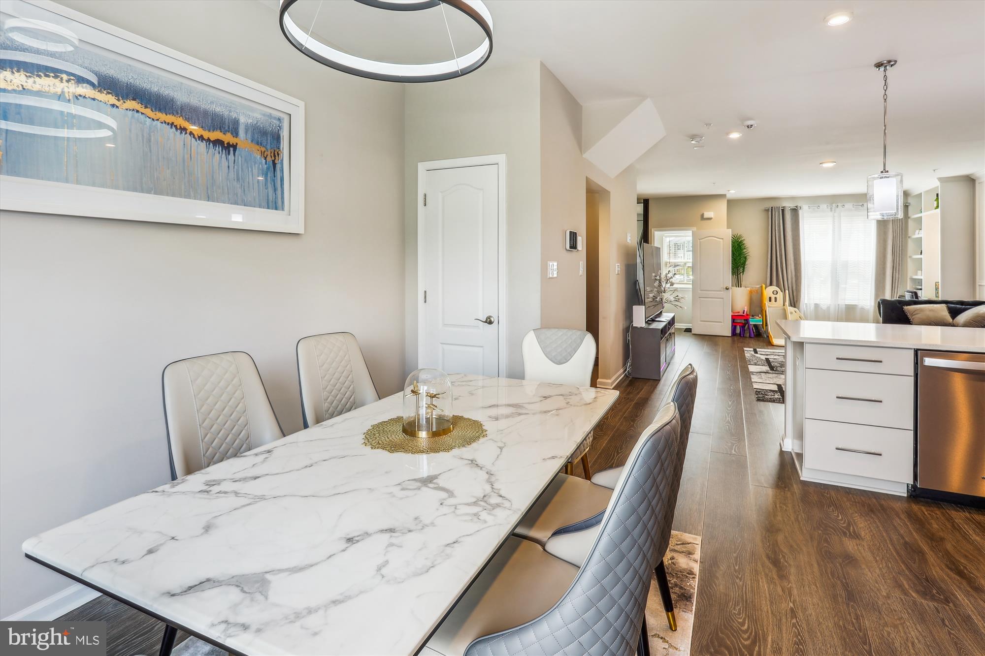 THE RIDGES - Residential