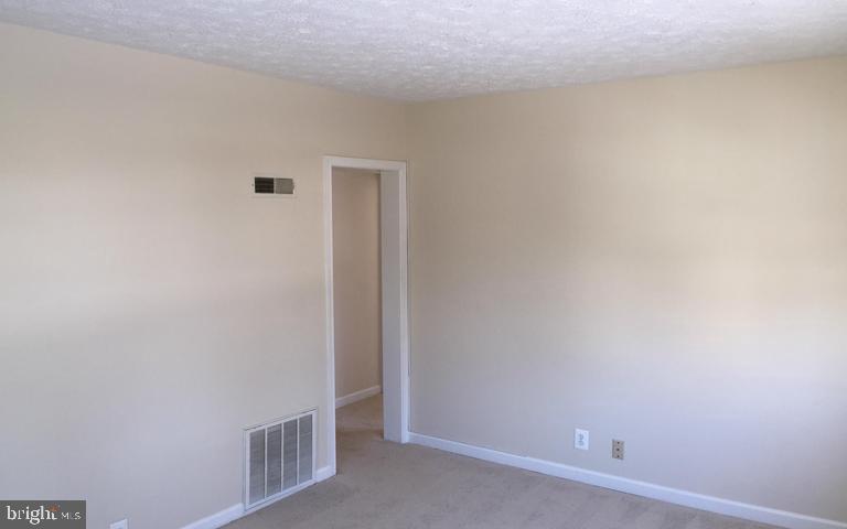 SWAN MEADOWS - Residential Lease