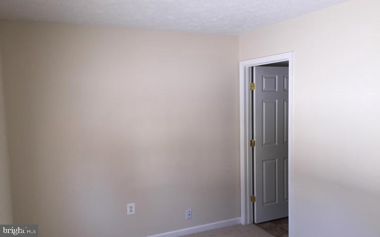 SWAN MEADOWS - Residential Lease