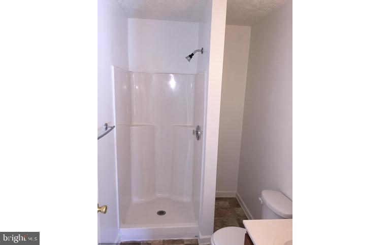 SWAN MEADOWS - Residential Lease