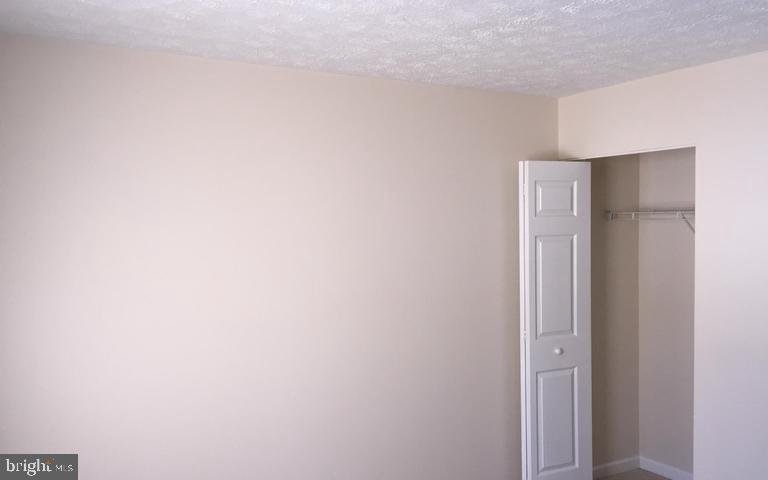 SWAN MEADOWS - Residential Lease