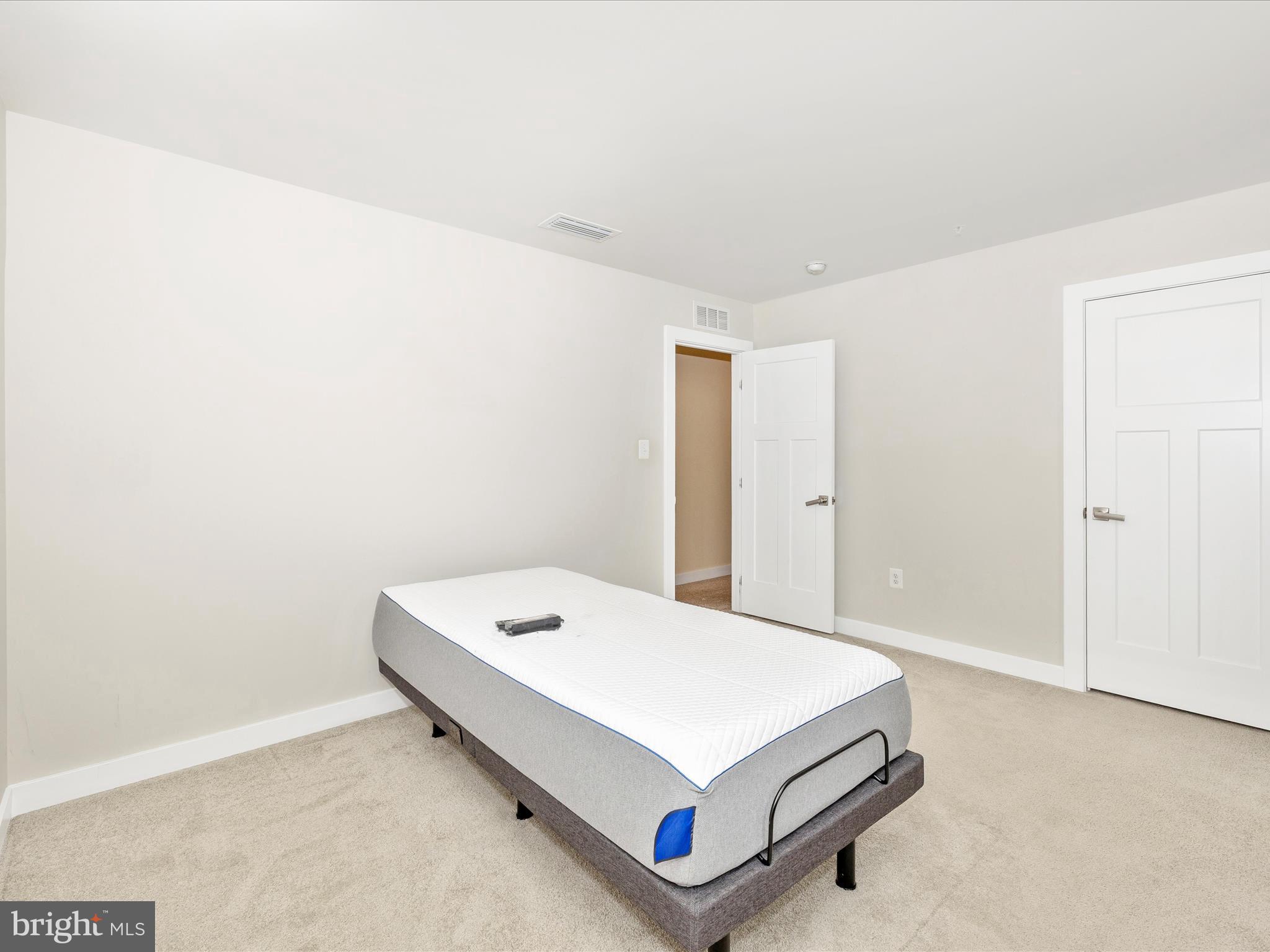 BALLENGER RUN - Residential