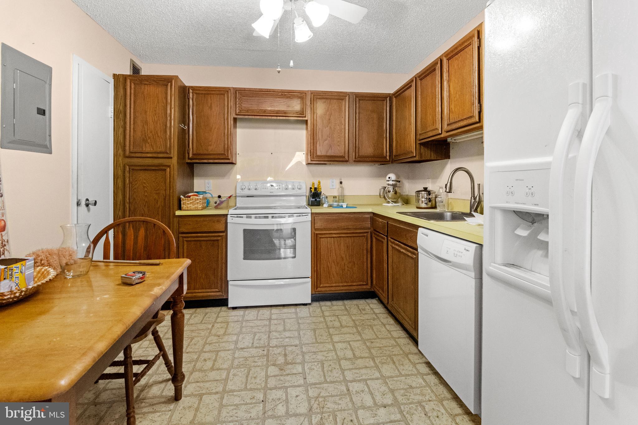 TOWSON - Residential