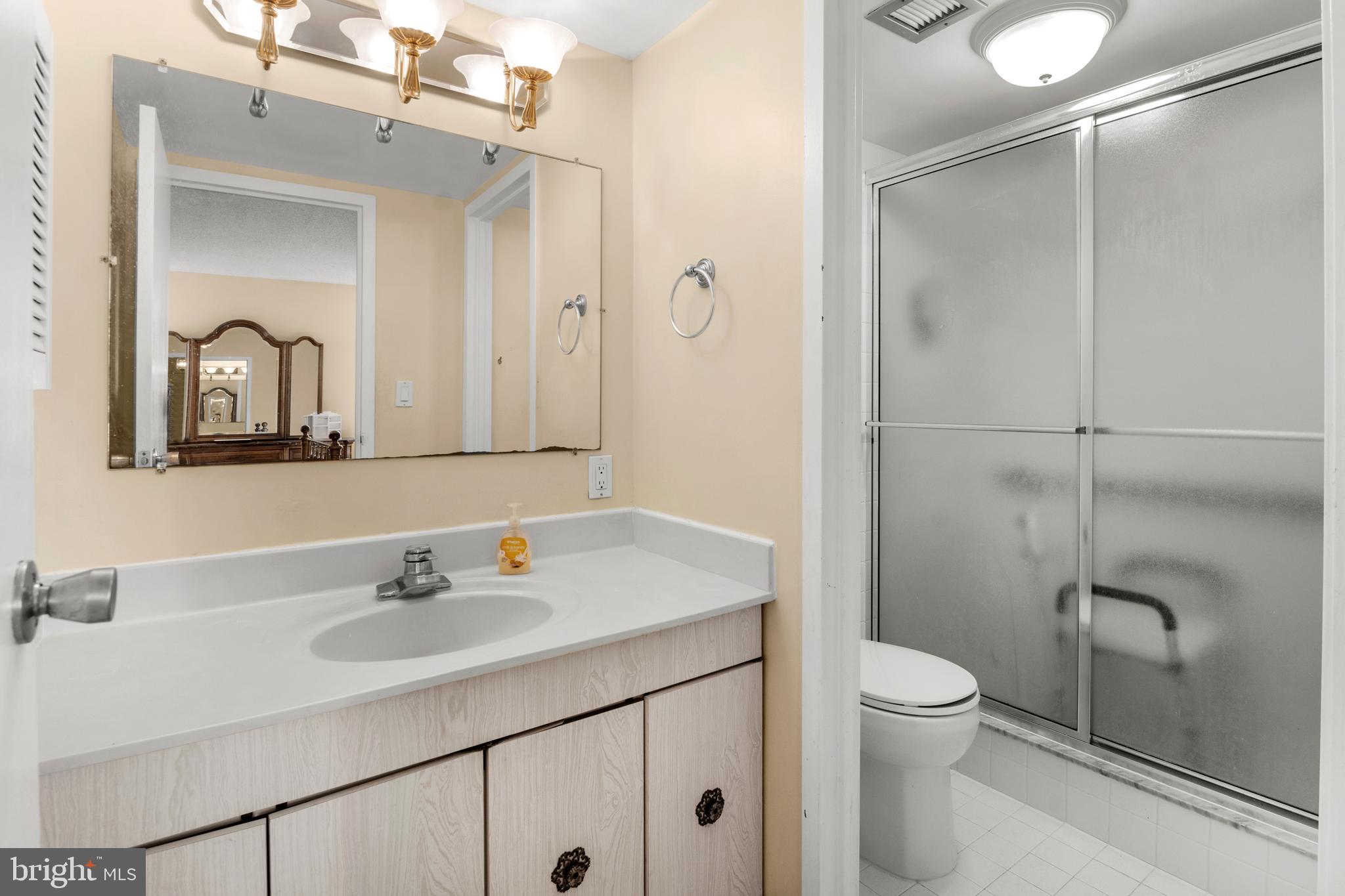 TOWSON - Residential