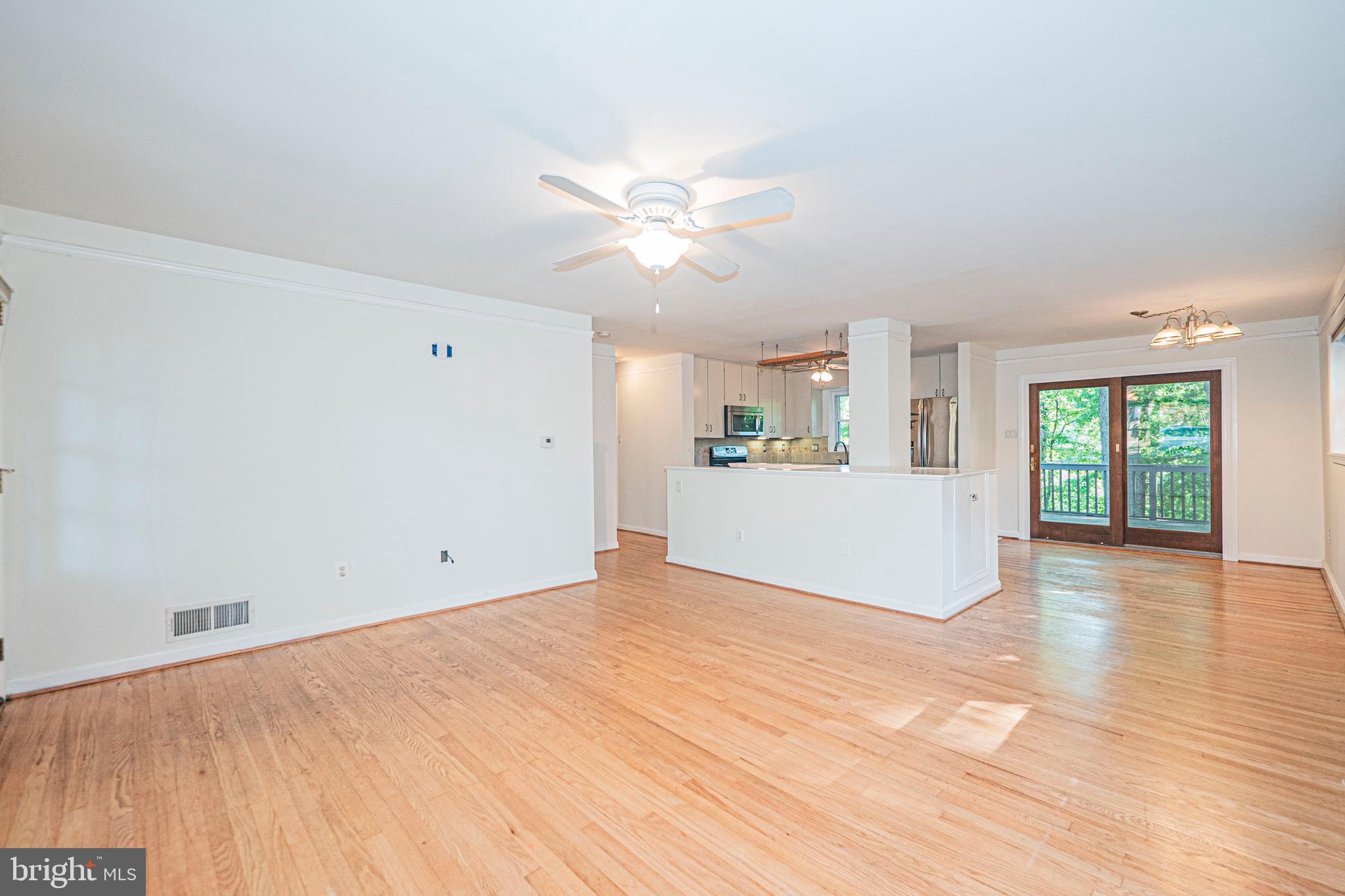 6466 OAKWOOD DRIVE