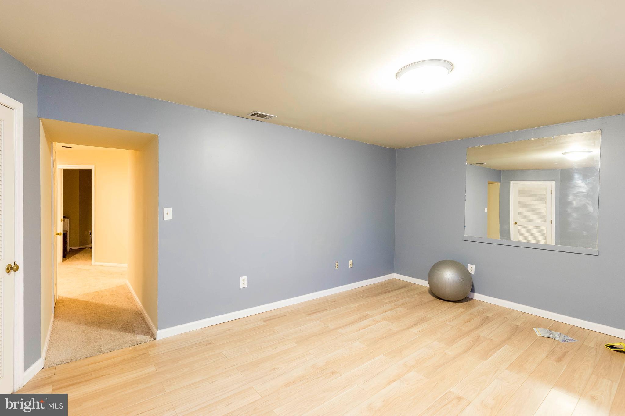 WOODSTONE - Residential