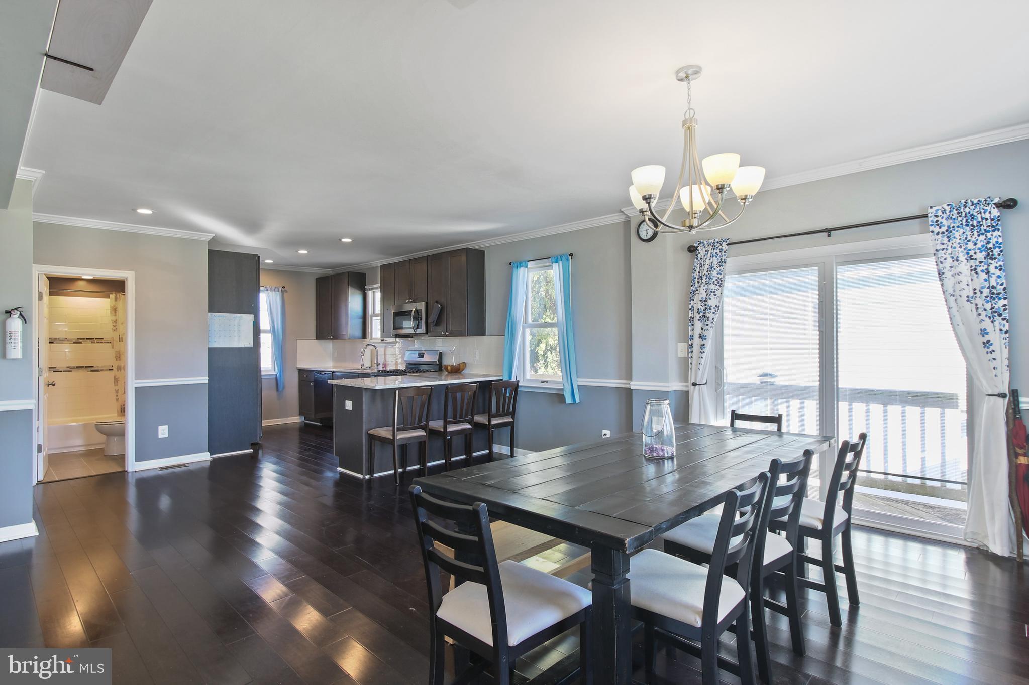 CROMWELL MANOR - Residential Lease