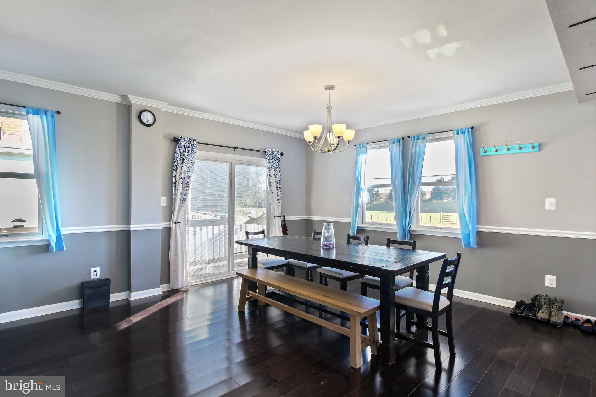 CROMWELL MANOR - Residential Lease