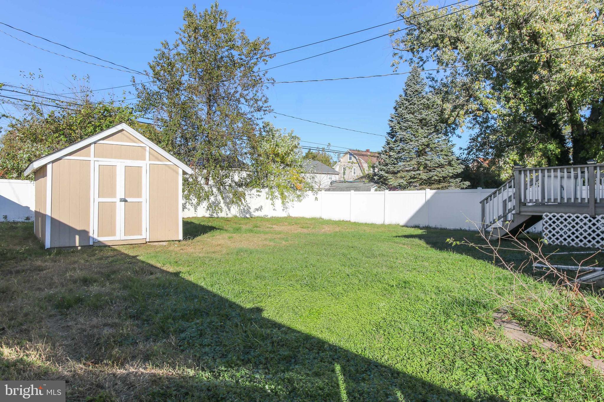 CROMWELL MANOR - Residential Lease