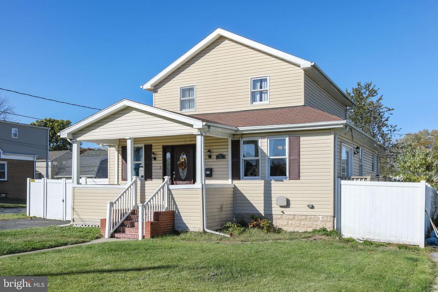 Adorable 3 bedroom, 2 bathroom cape cod home for rent. Open-concept floor plan offers the perfect space for comfortable living and is perfect for entertaining! This home offers a spacious first floor bedroom along with two large bedrooms upstairs, and tons of storage space in the unfinished basement. Pets allowed on a case-by-case basis with monthly fee. Long-term tenant preferred, minimum 12-month lease.