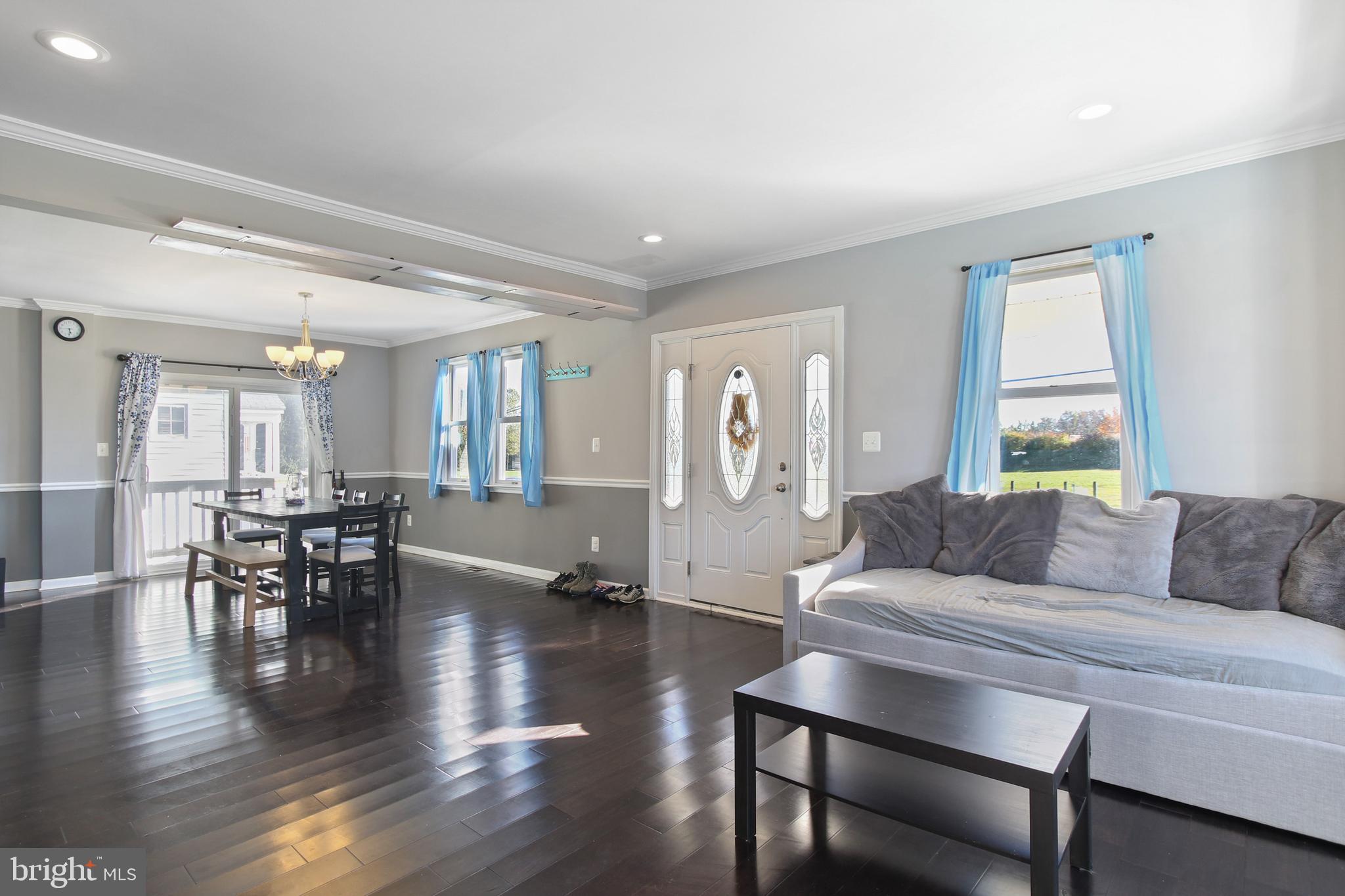 CROMWELL MANOR - Residential Lease