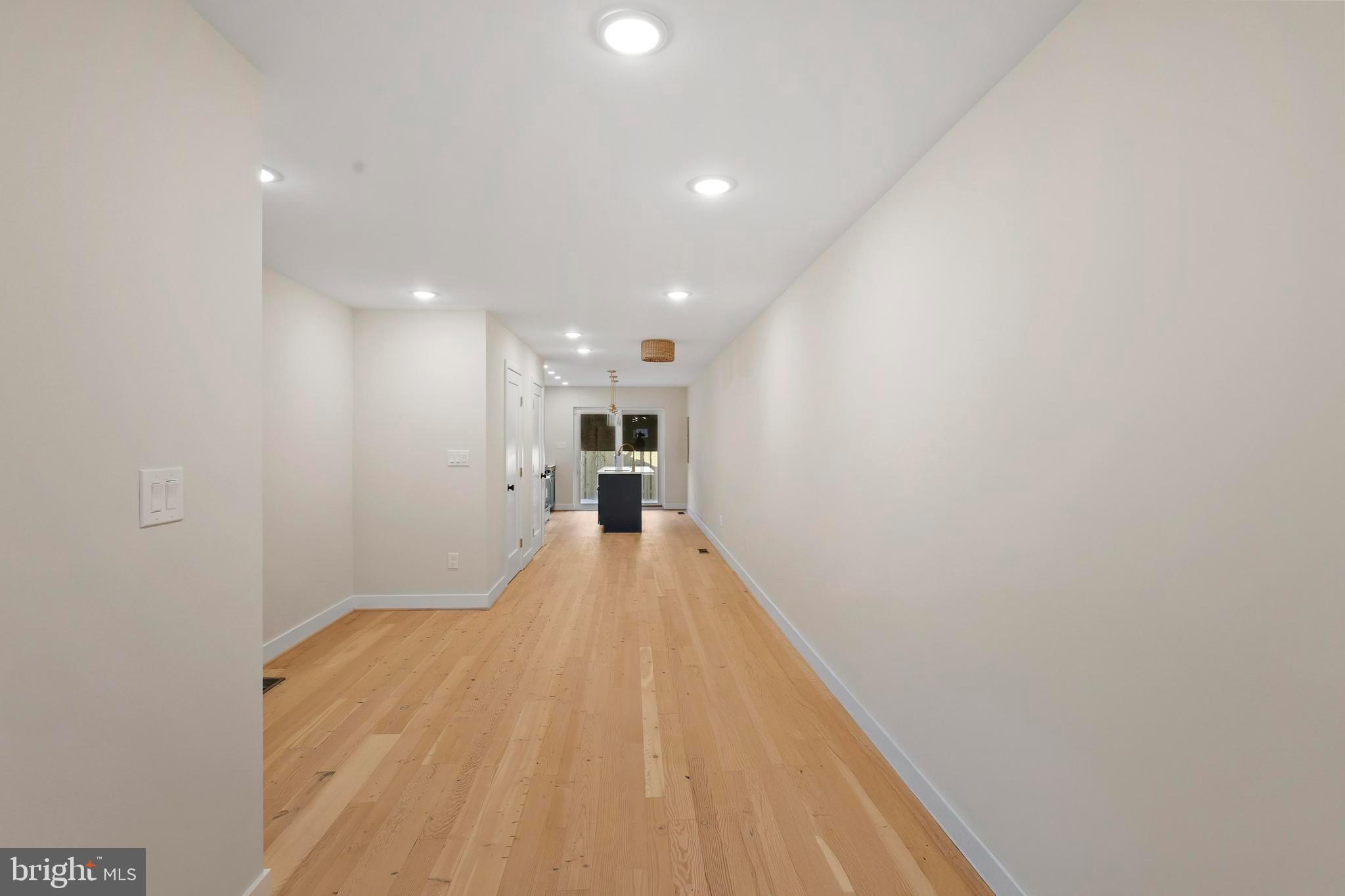 MOUNT CLARE - Residential