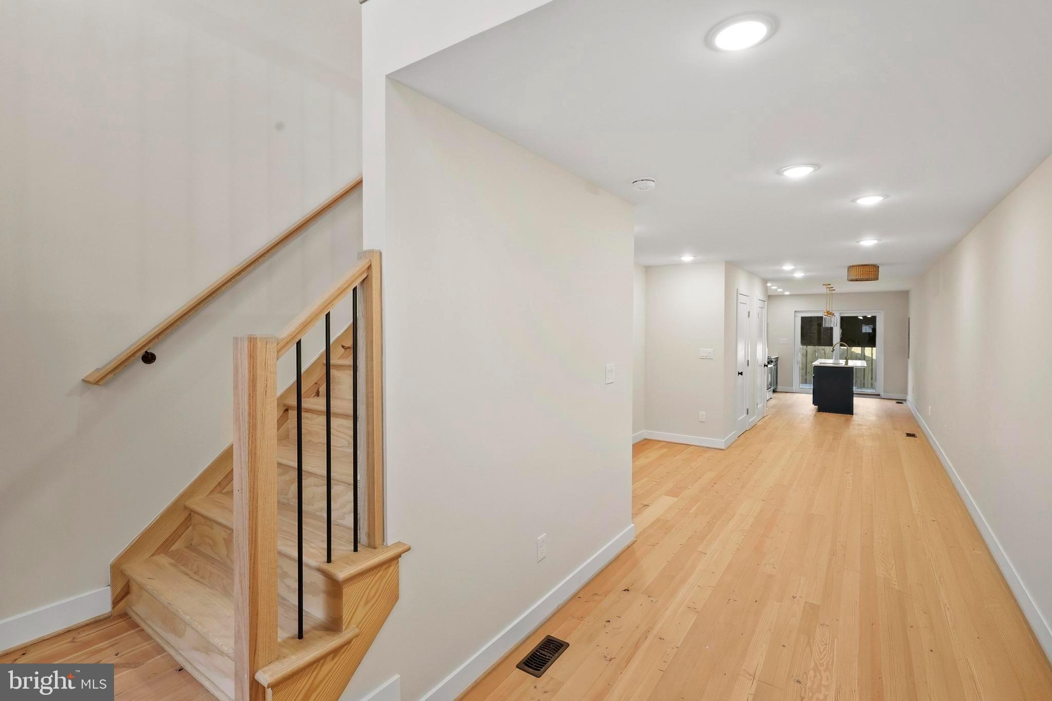 MOUNT CLARE - Residential