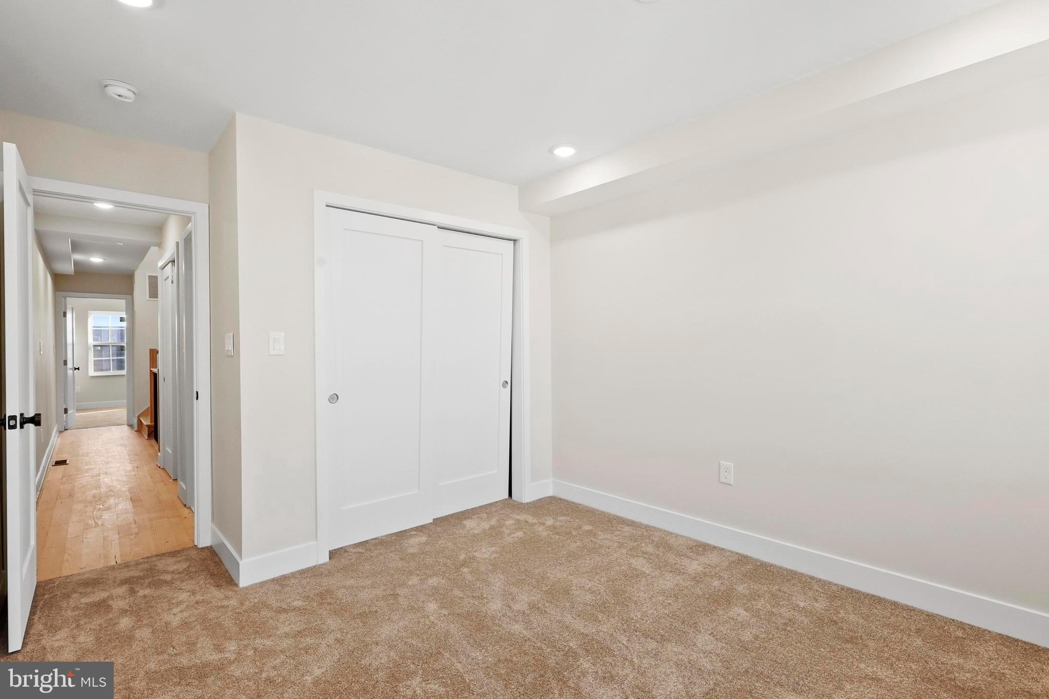 MOUNT CLARE - Residential