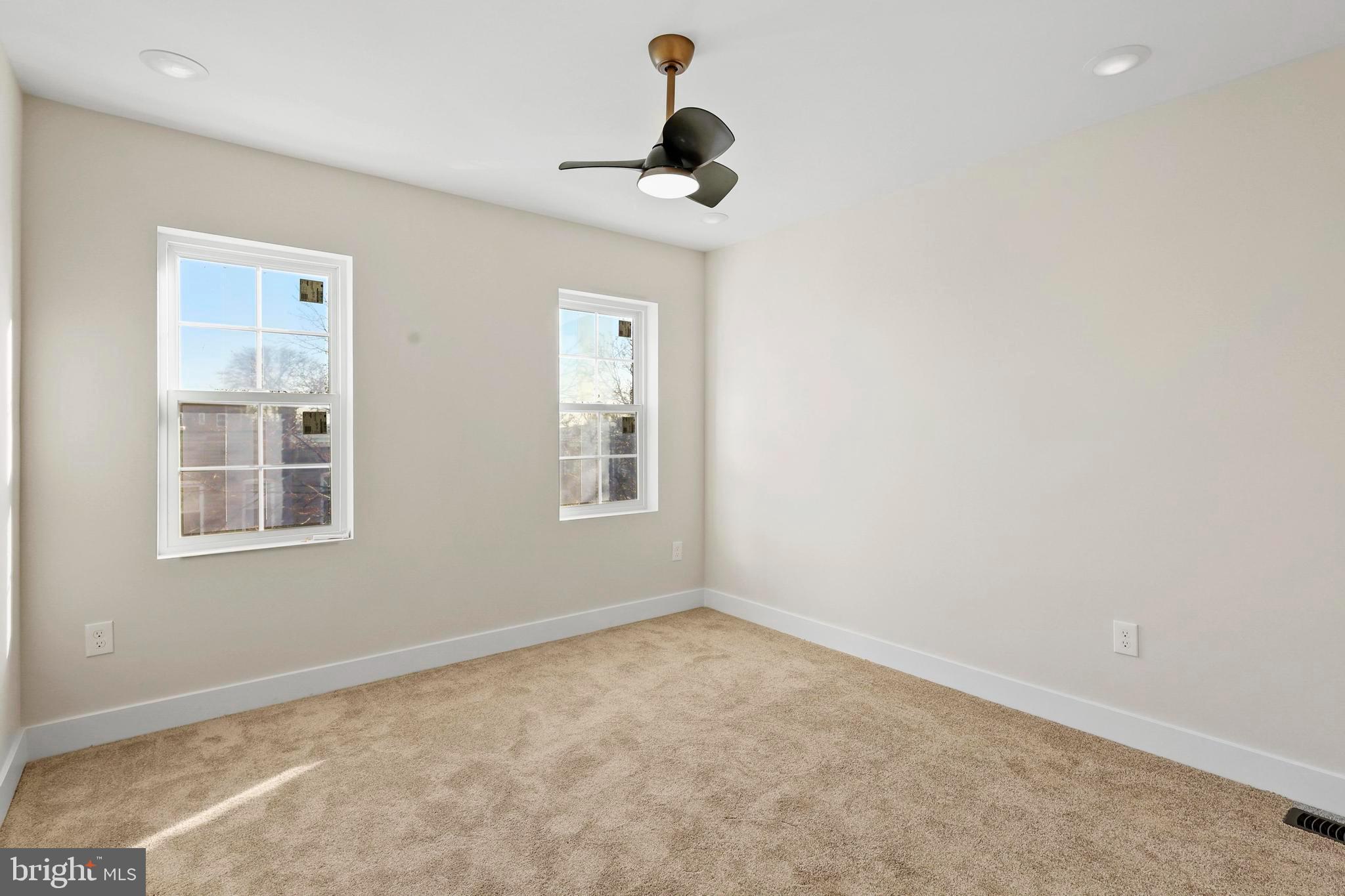 MOUNT CLARE - Residential