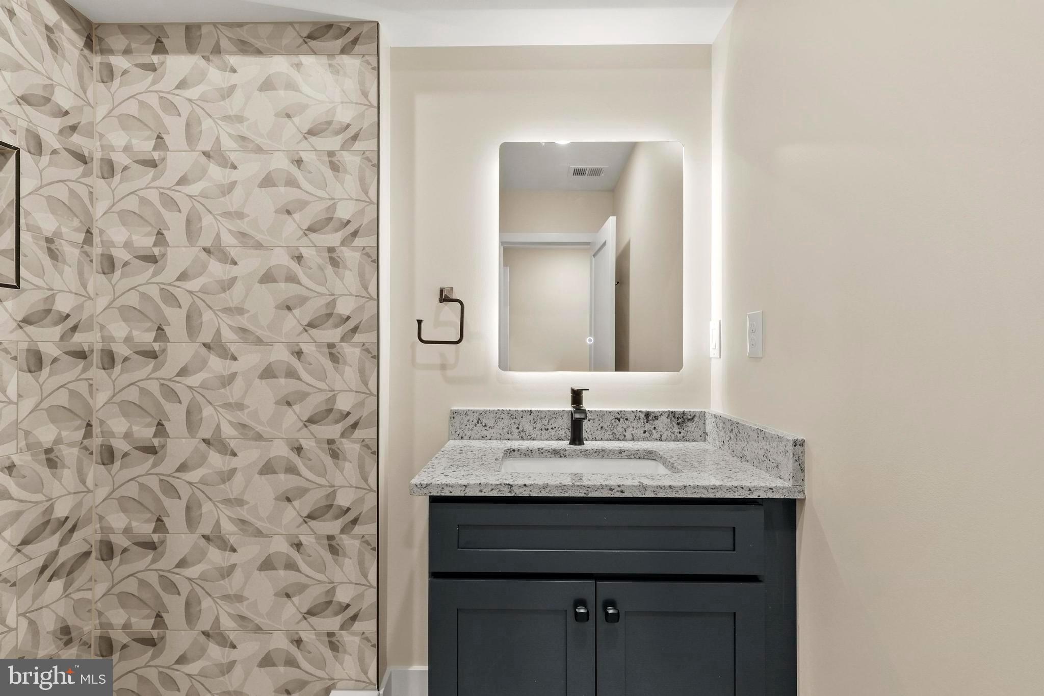 MOUNT CLARE - Residential