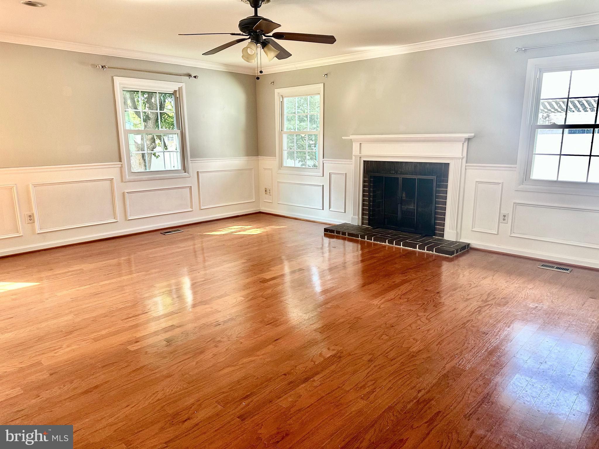 GREENBRIAR - Residential Lease