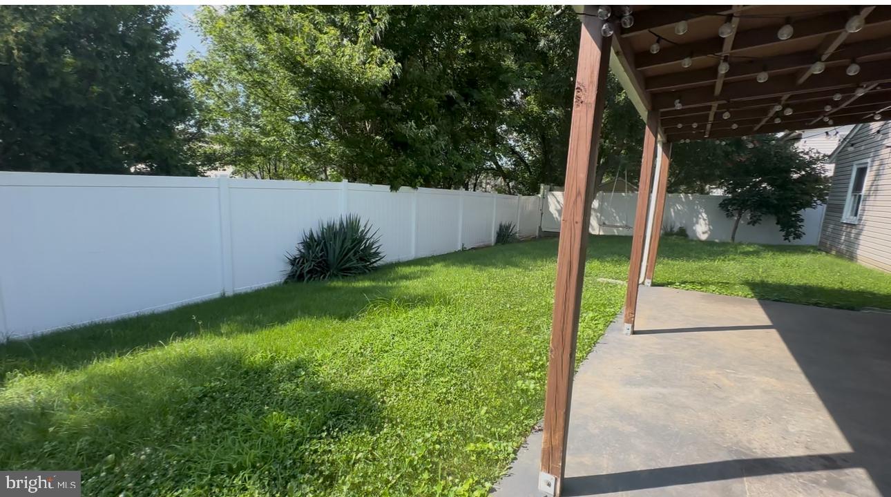 GREENBRIAR - Residential Lease