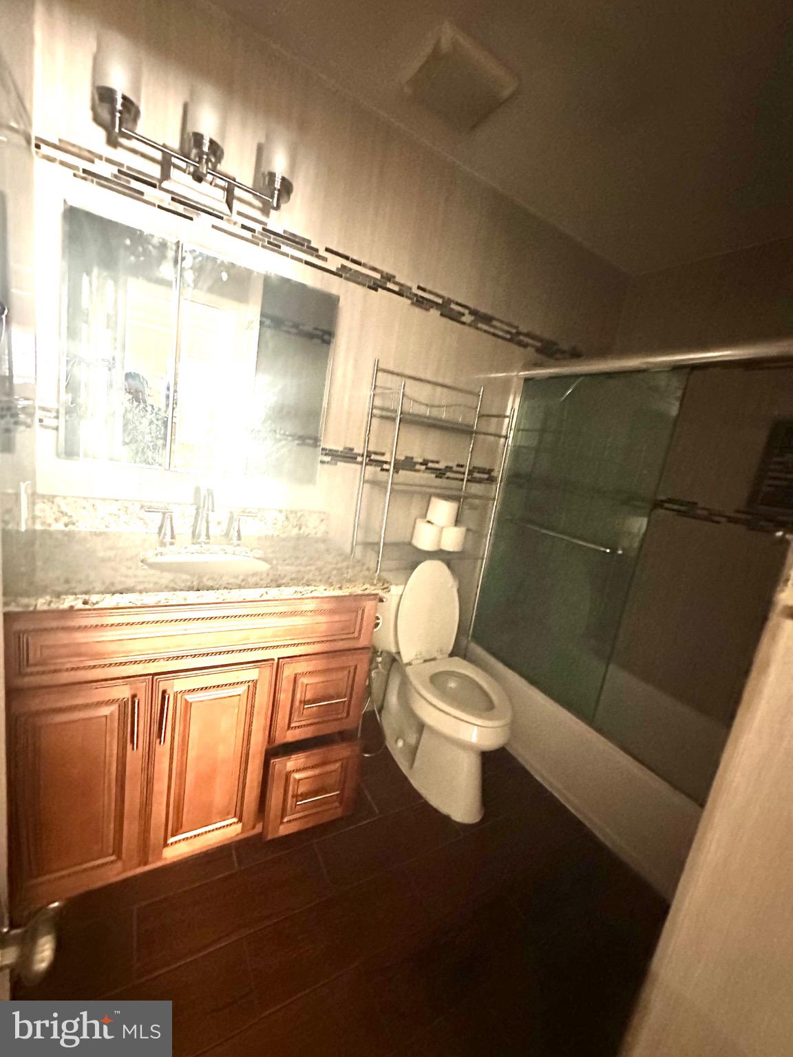 GREENBRIAR - Residential Lease