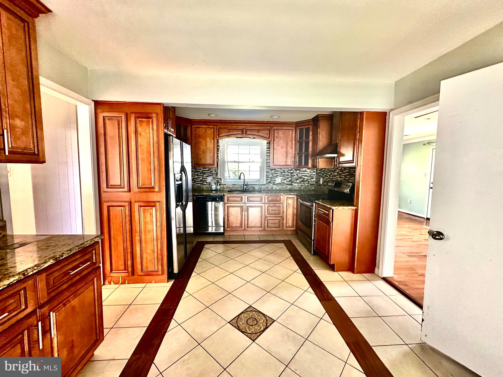 GREENBRIAR - Residential Lease