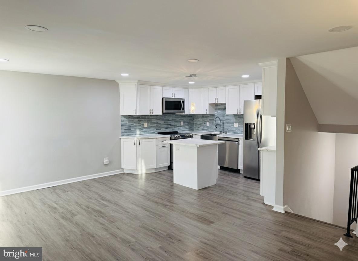 THOMAS CHOICE WEST - Residential Lease