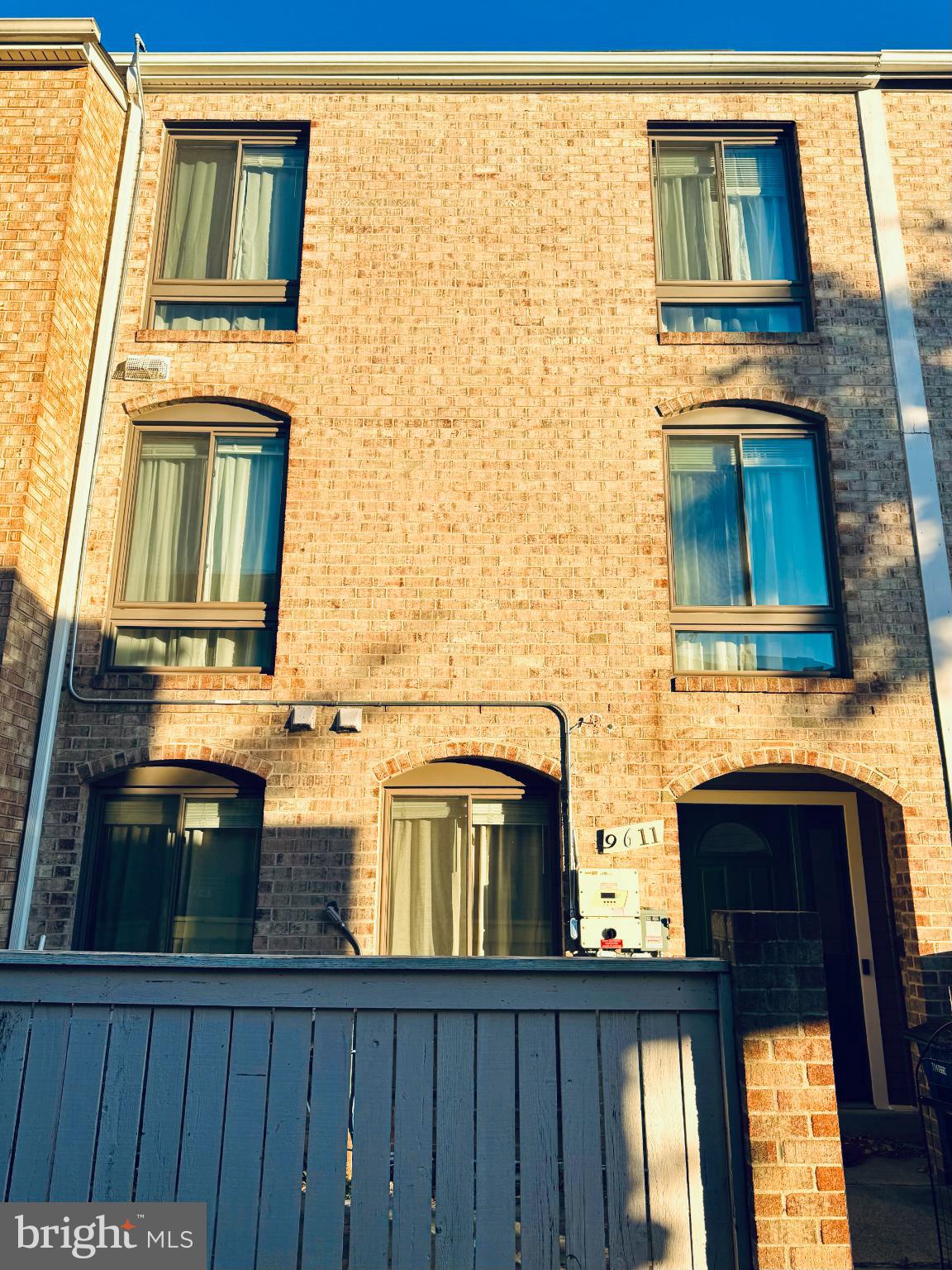 THOMAS CHOICE WEST - Residential Lease