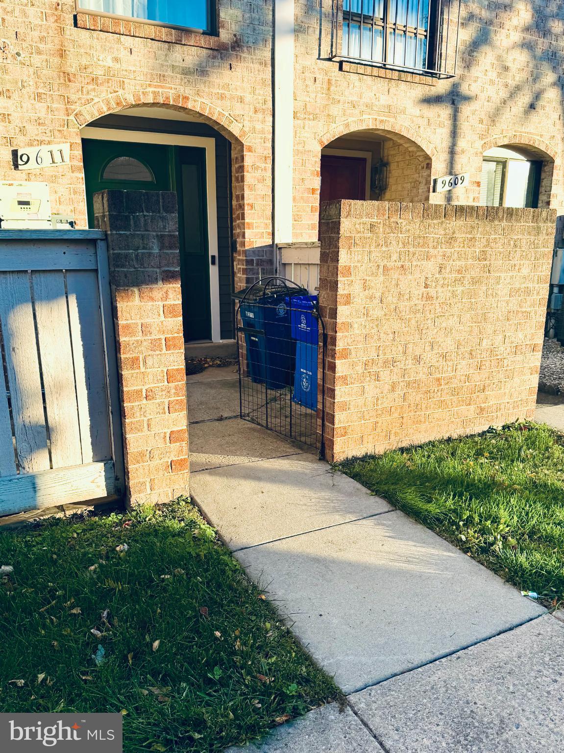 THOMAS CHOICE WEST - Residential Lease