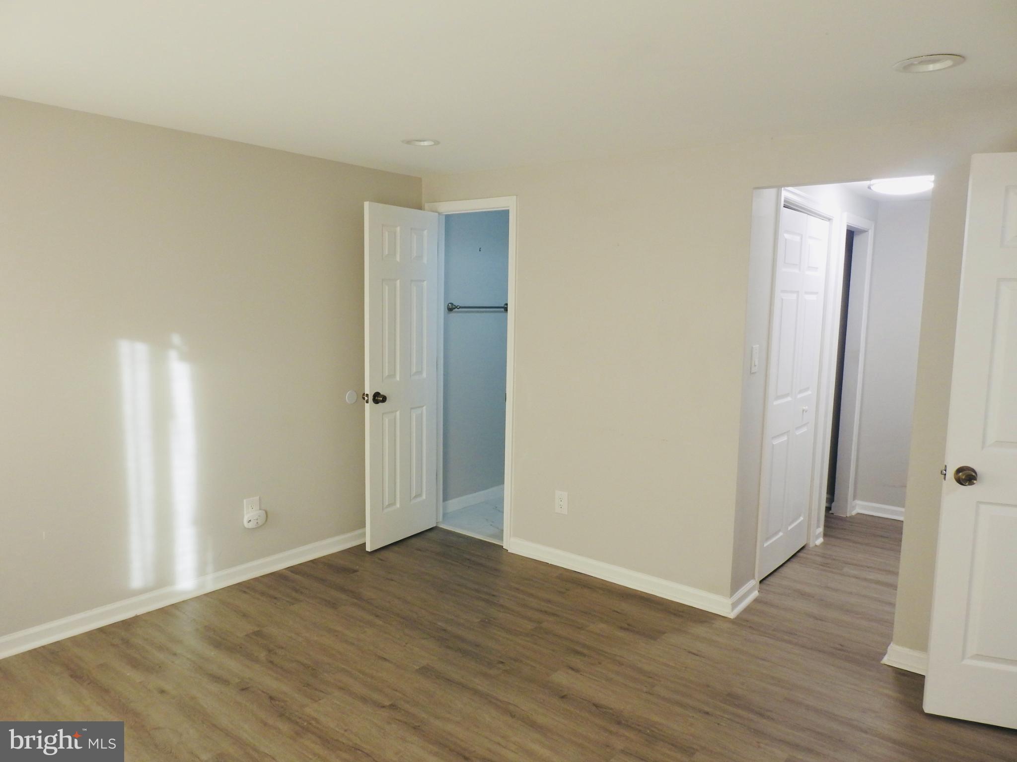 THOMAS CHOICE WEST - Residential Lease