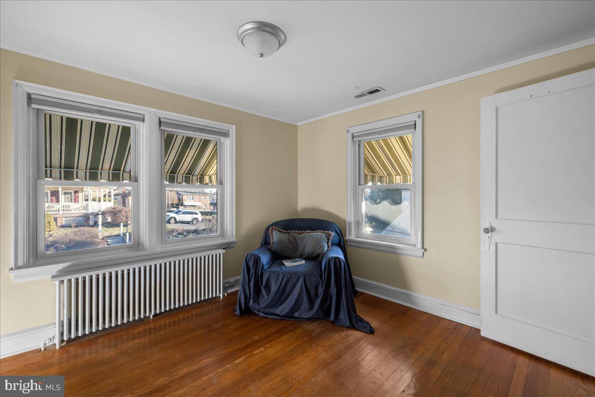 WHITLOCK AVENEUE - Residential