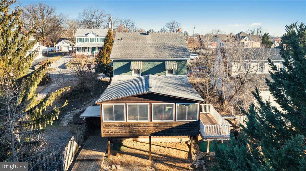 WHITLOCK AVENEUE - Residential