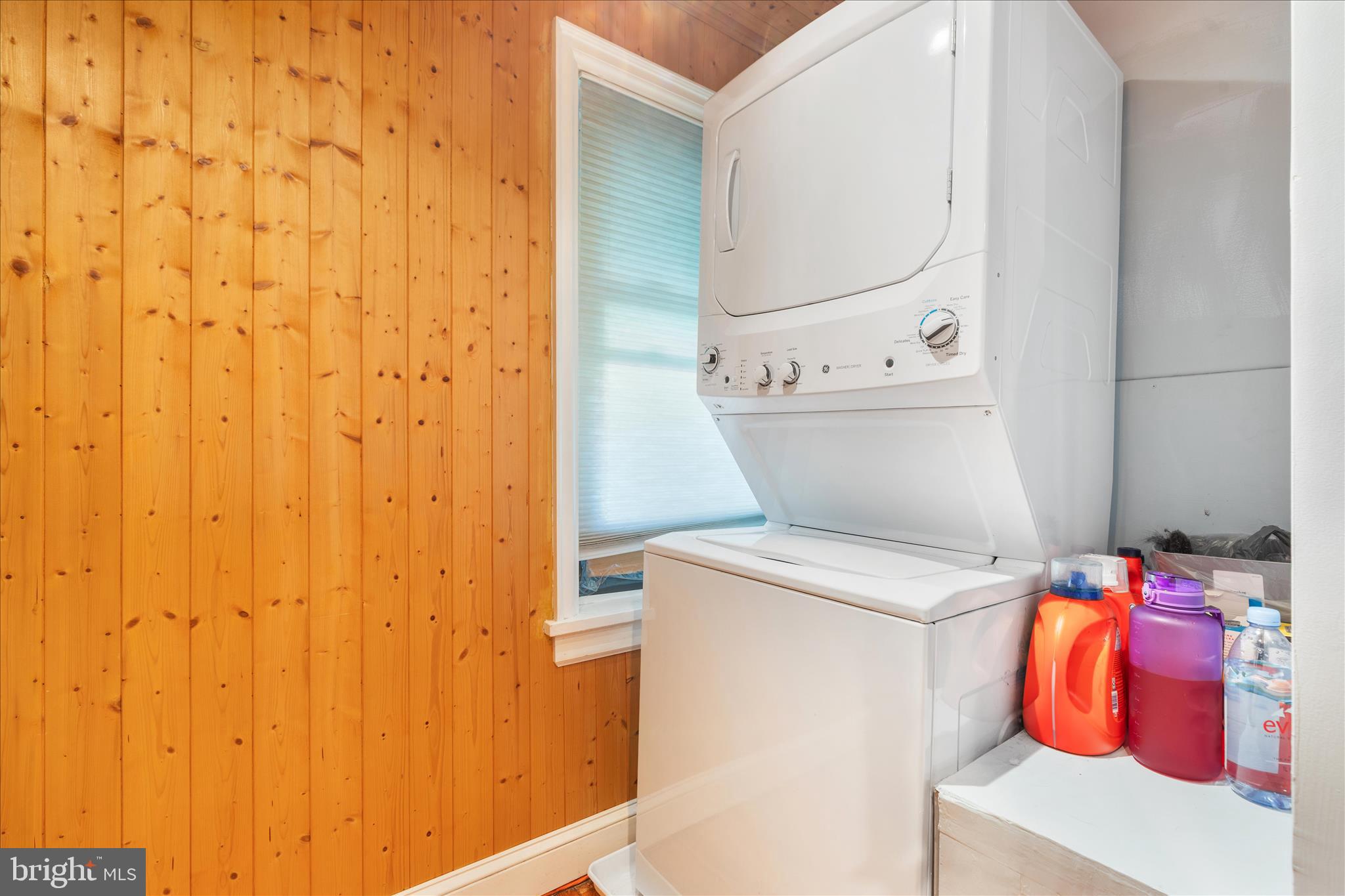 WHITLOCK AVENEUE - Residential