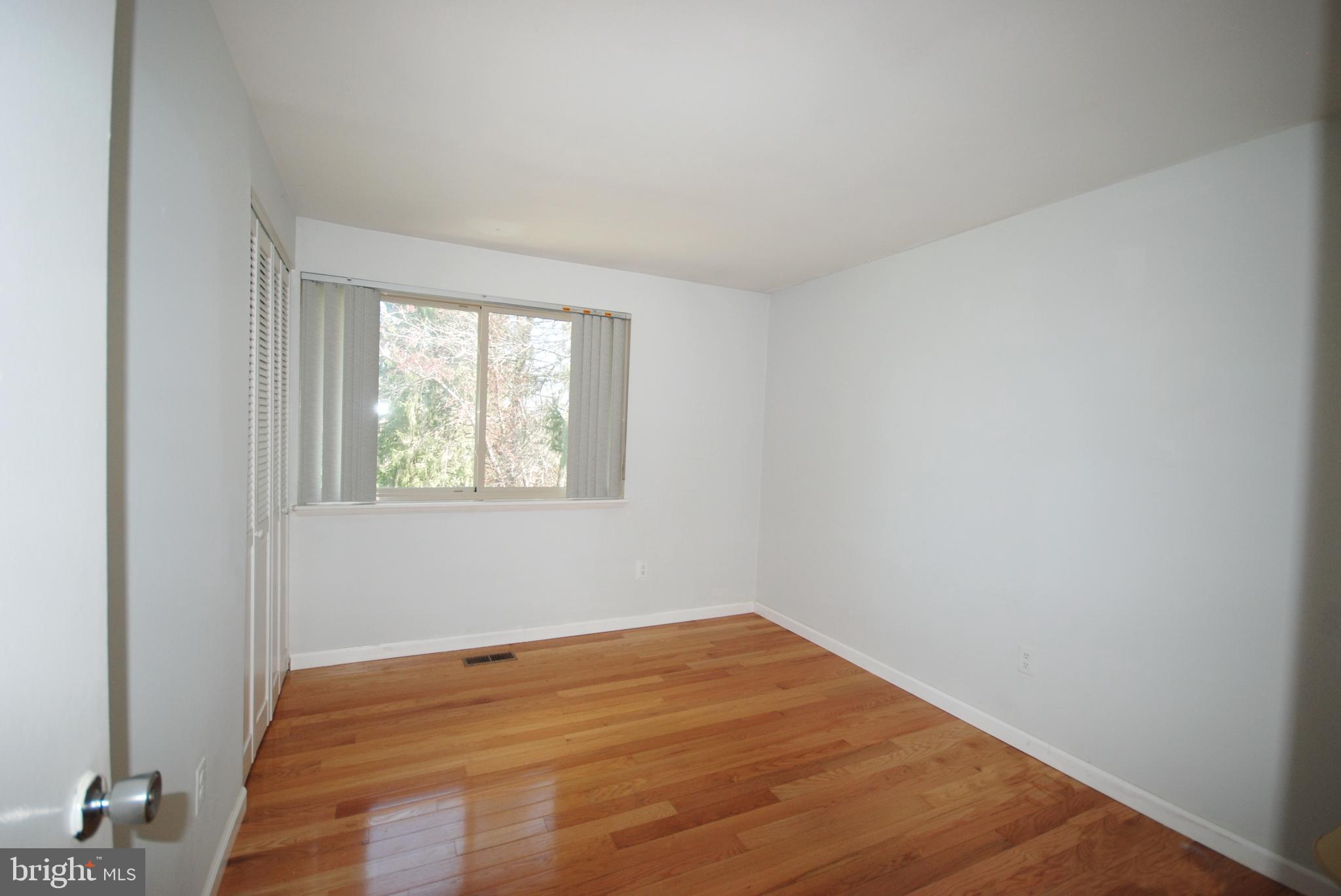 DUFIEF - Residential Lease