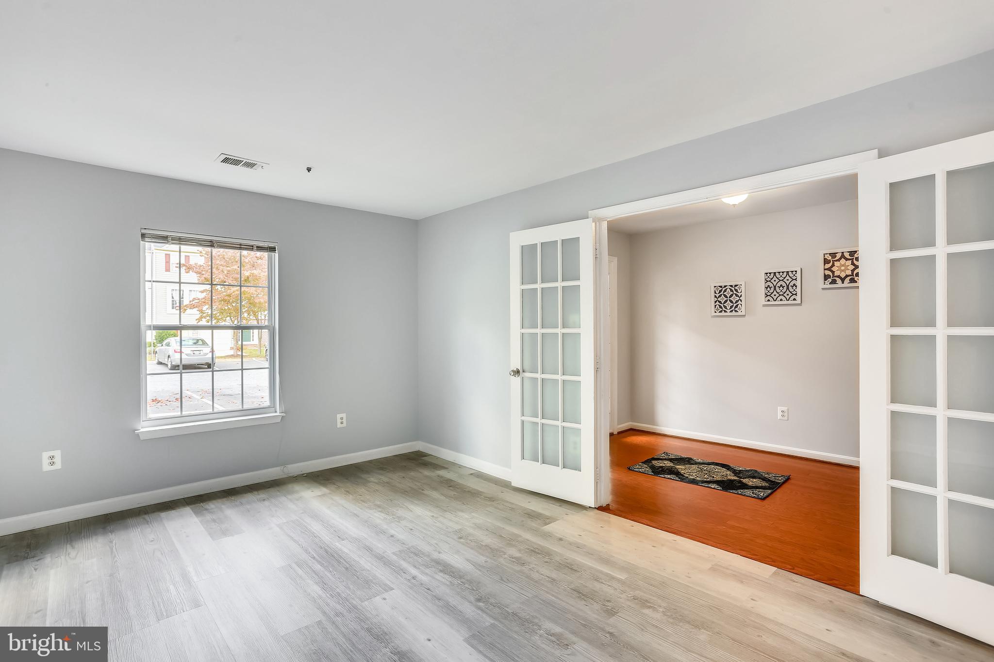 RIDGEFIELD - Residential