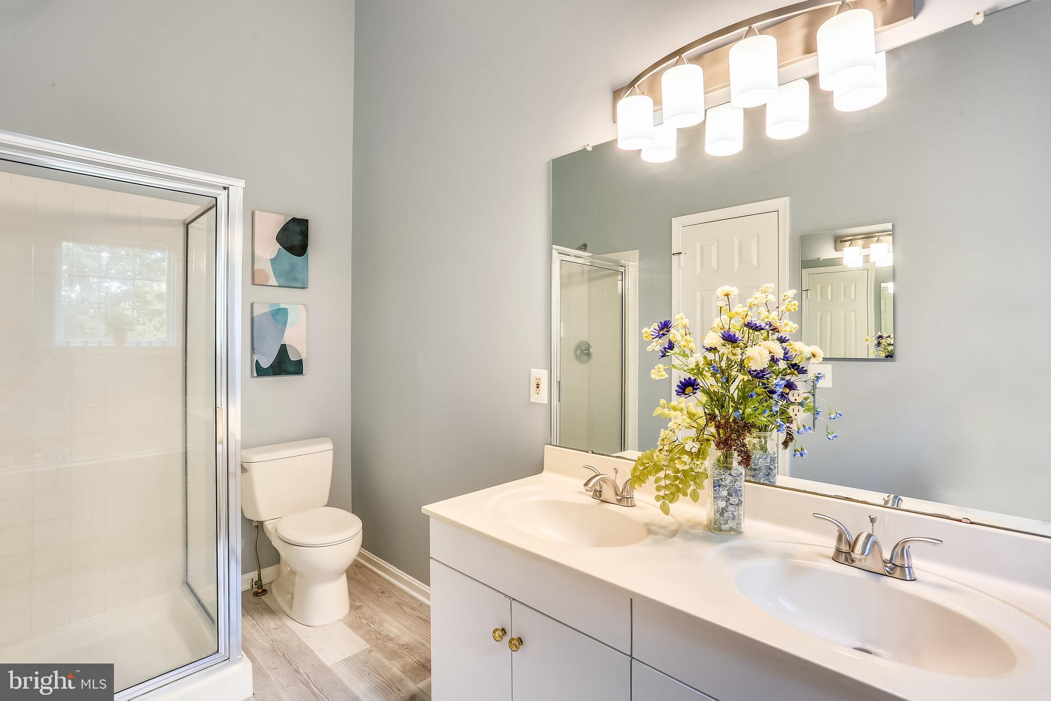 RIDGEFIELD - Residential