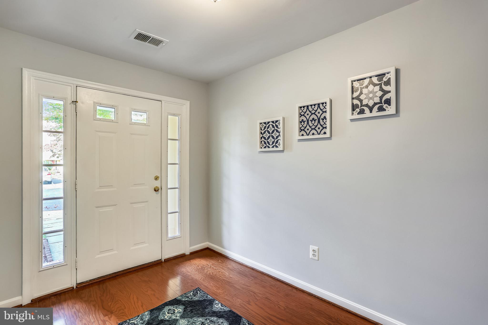 RIDGEFIELD - Residential