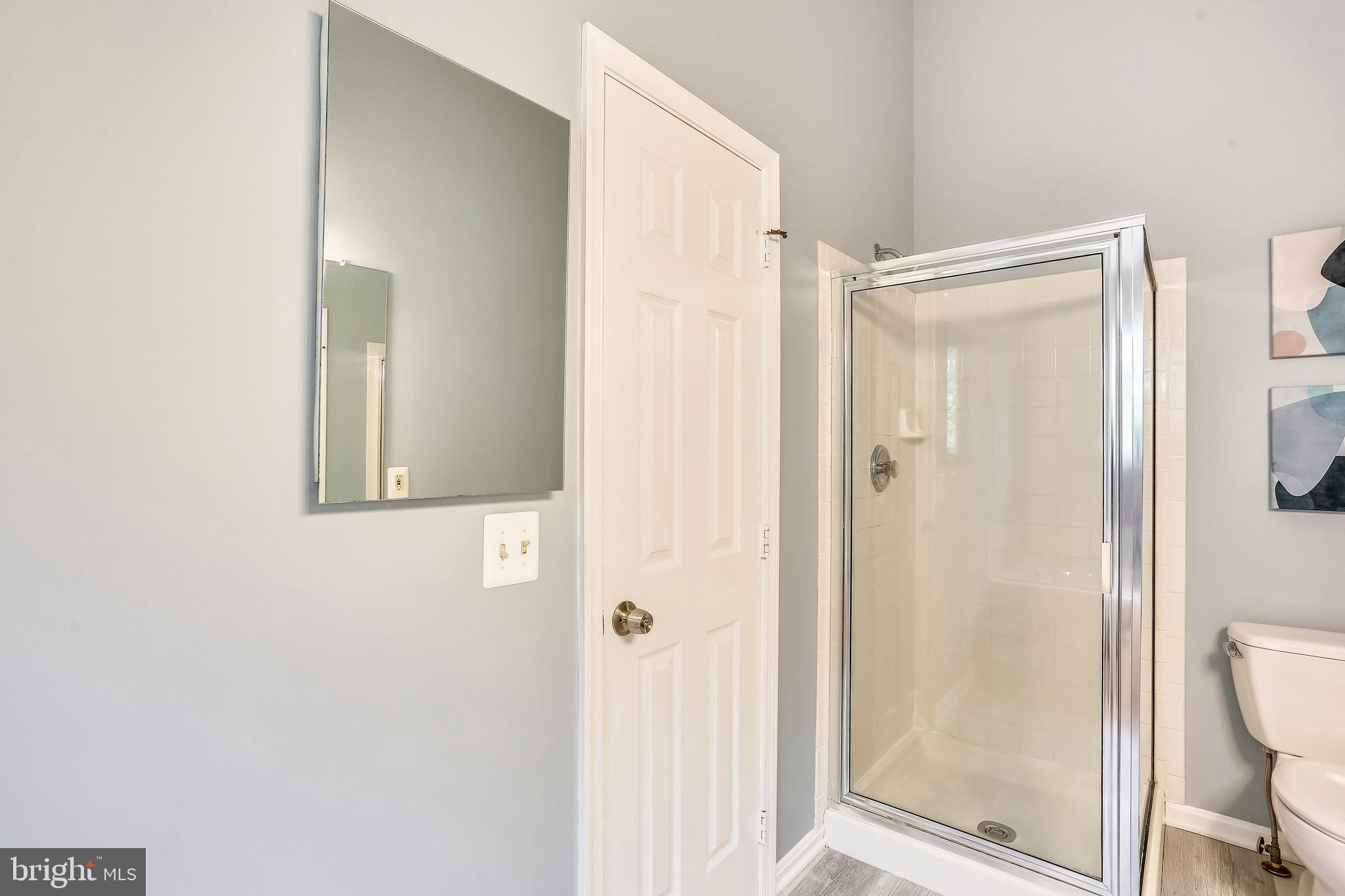 RIDGEFIELD - Residential