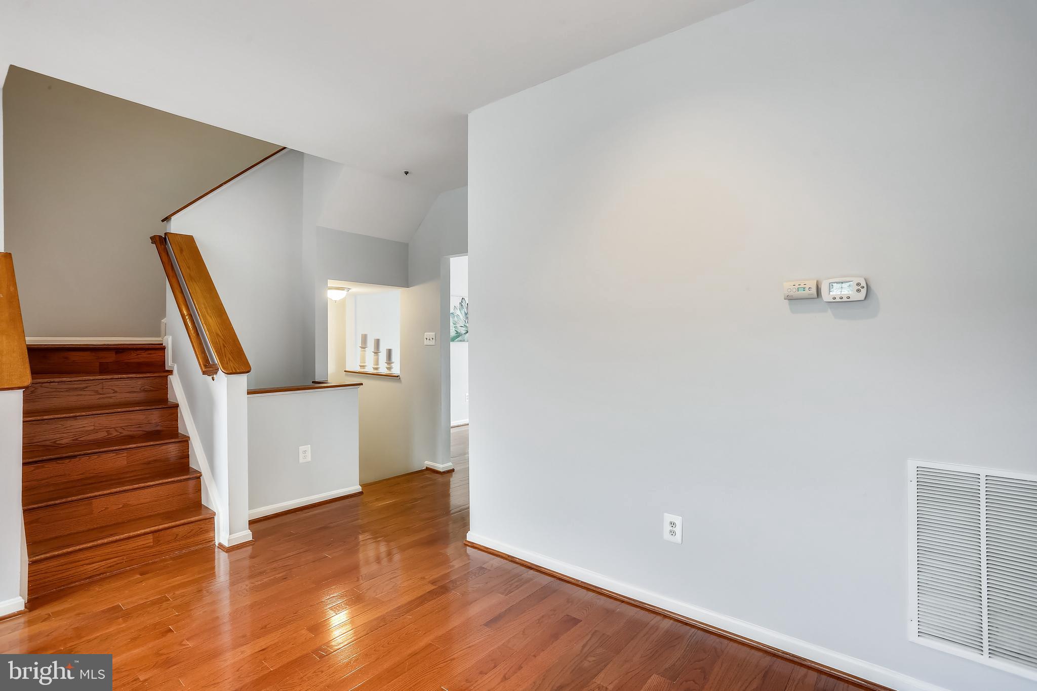 RIDGEFIELD - Residential