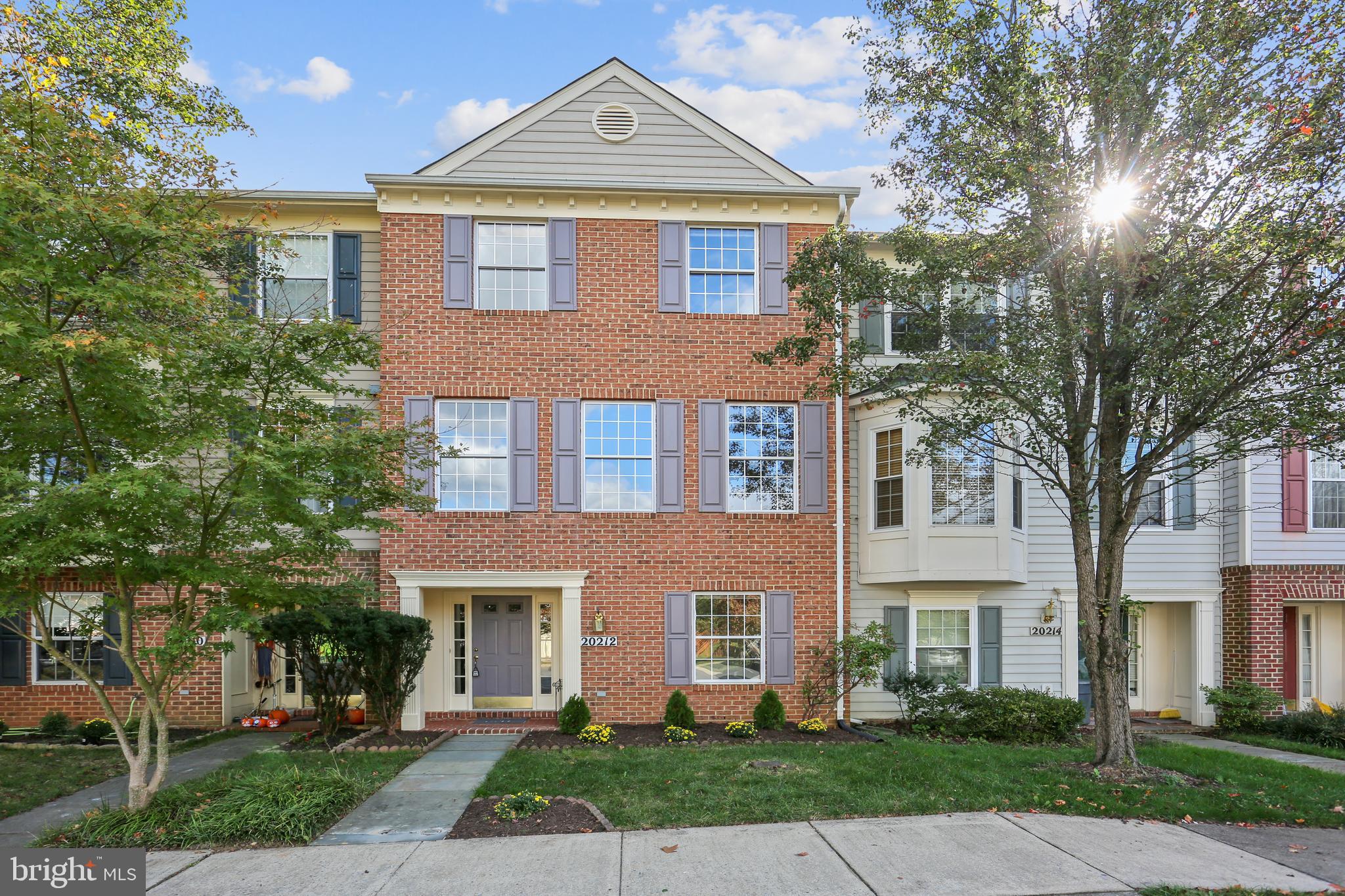 RIDGEFIELD - Residential