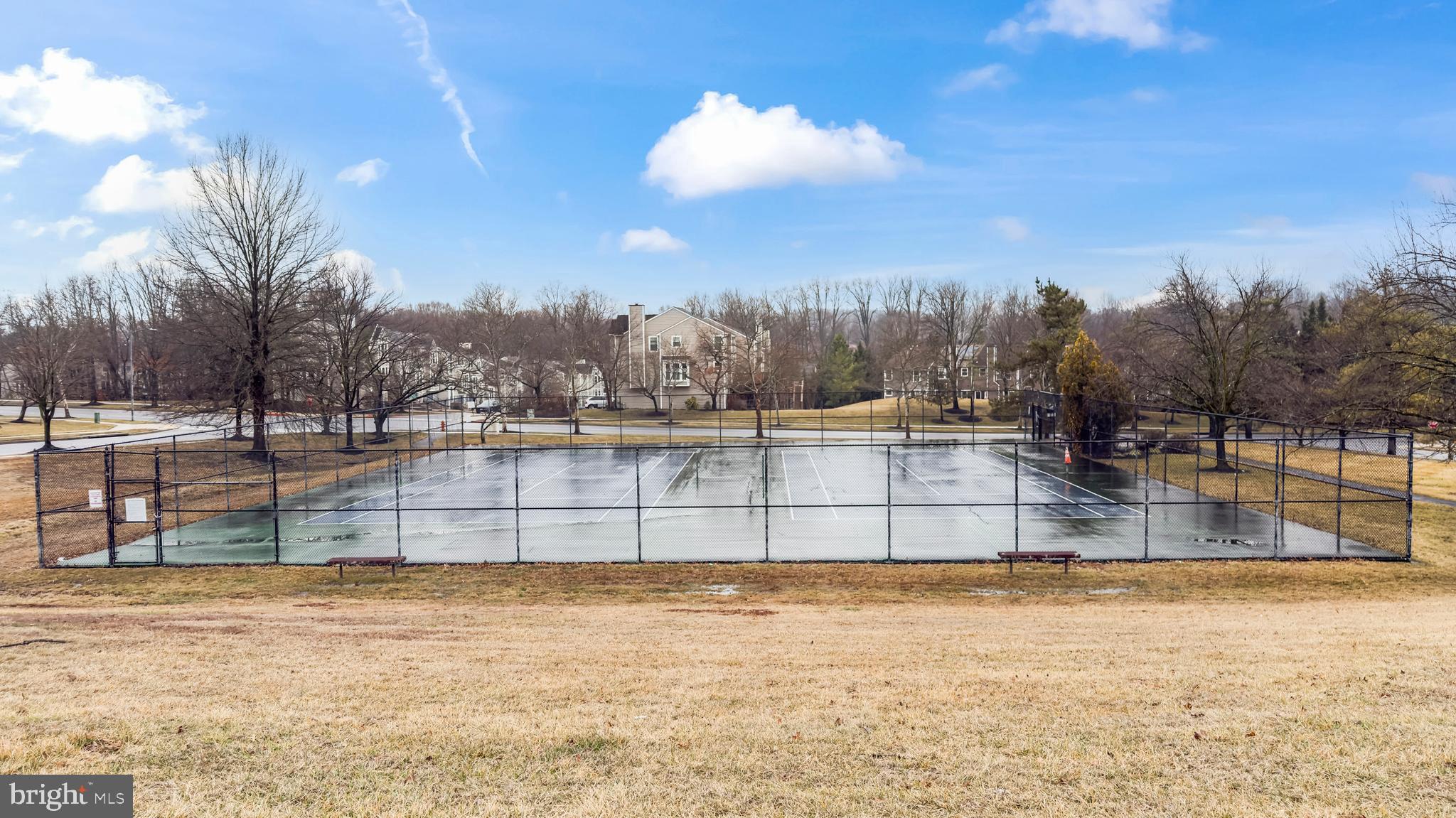 WOODLAND VILLAGE - Residential