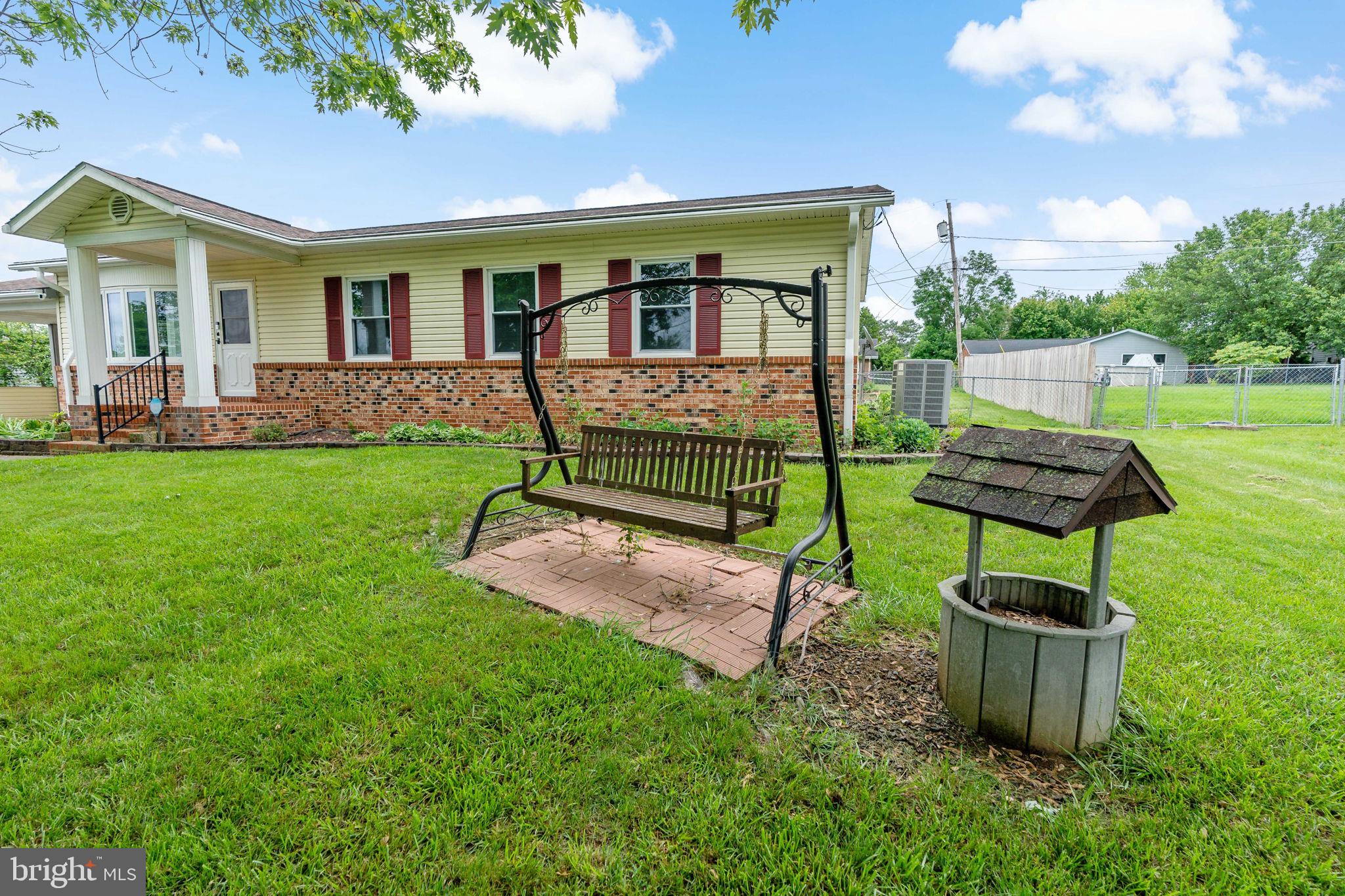 SKY-LIN PARK - Residential