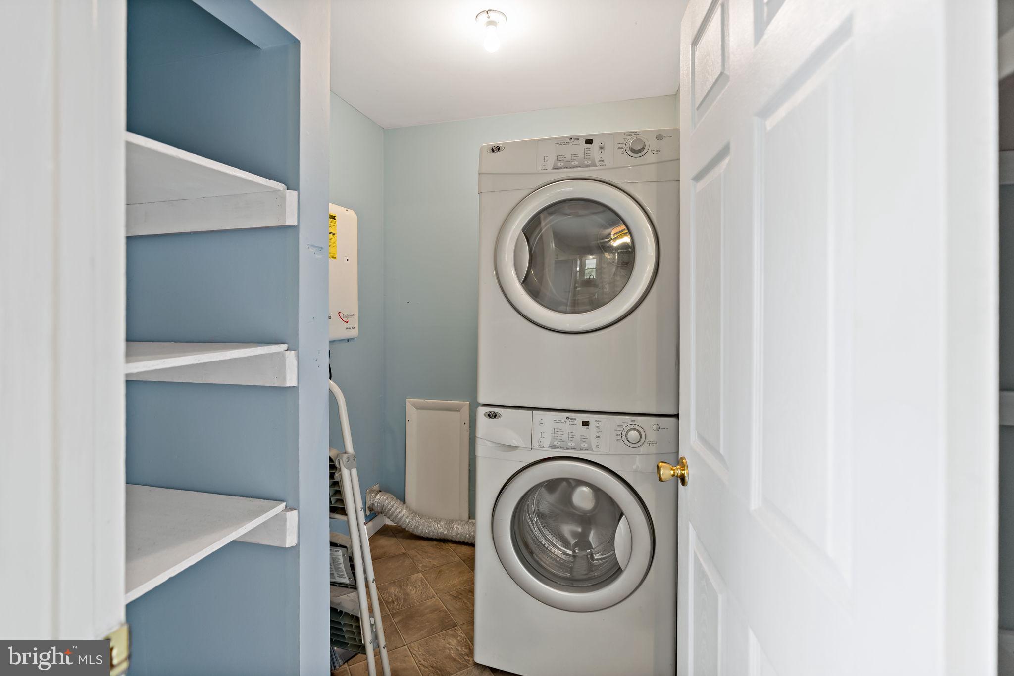 SKY-LIN PARK - Residential